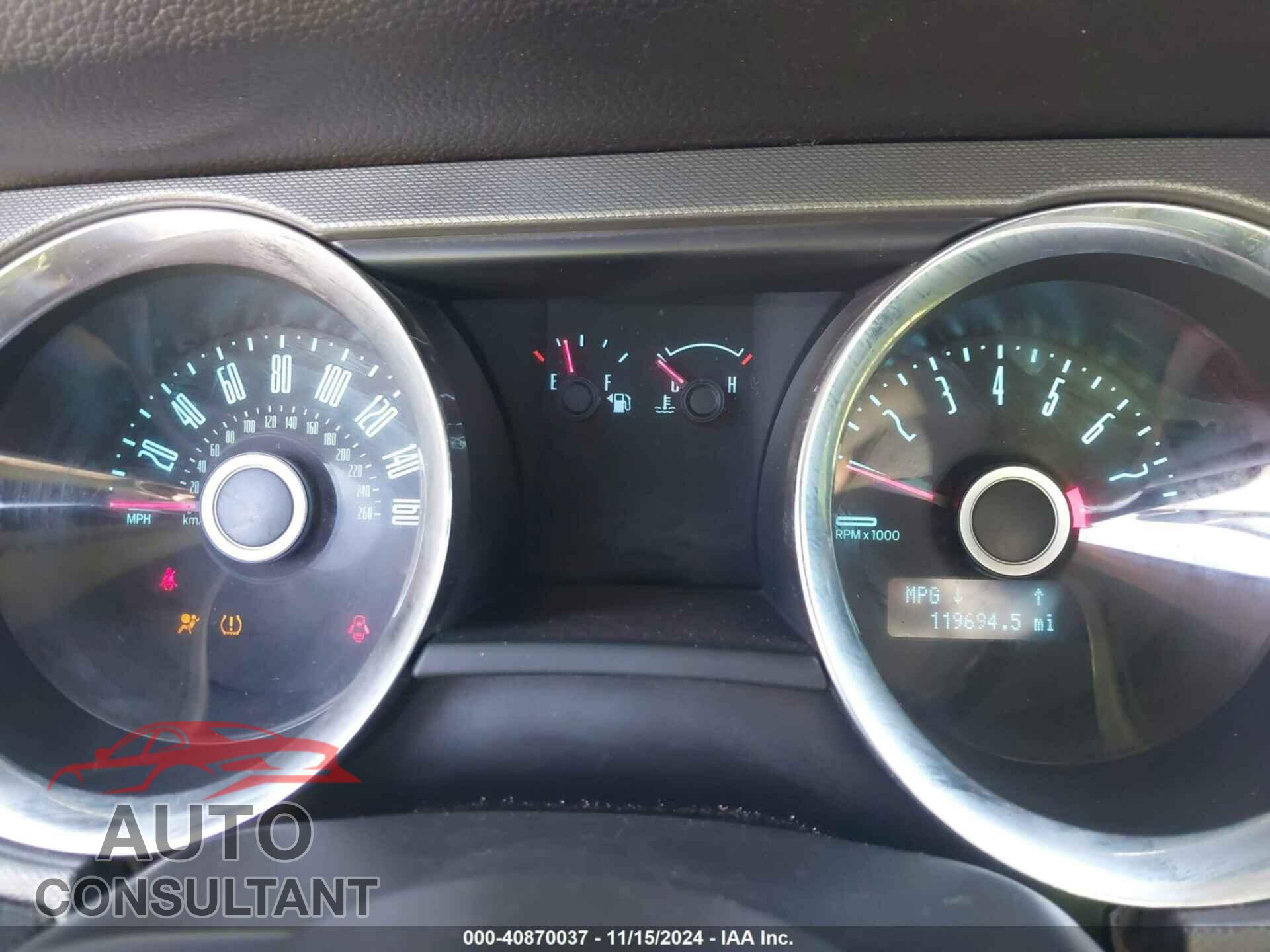 FORD MUSTANG 2014 - 1ZVBP8AM3E5212452