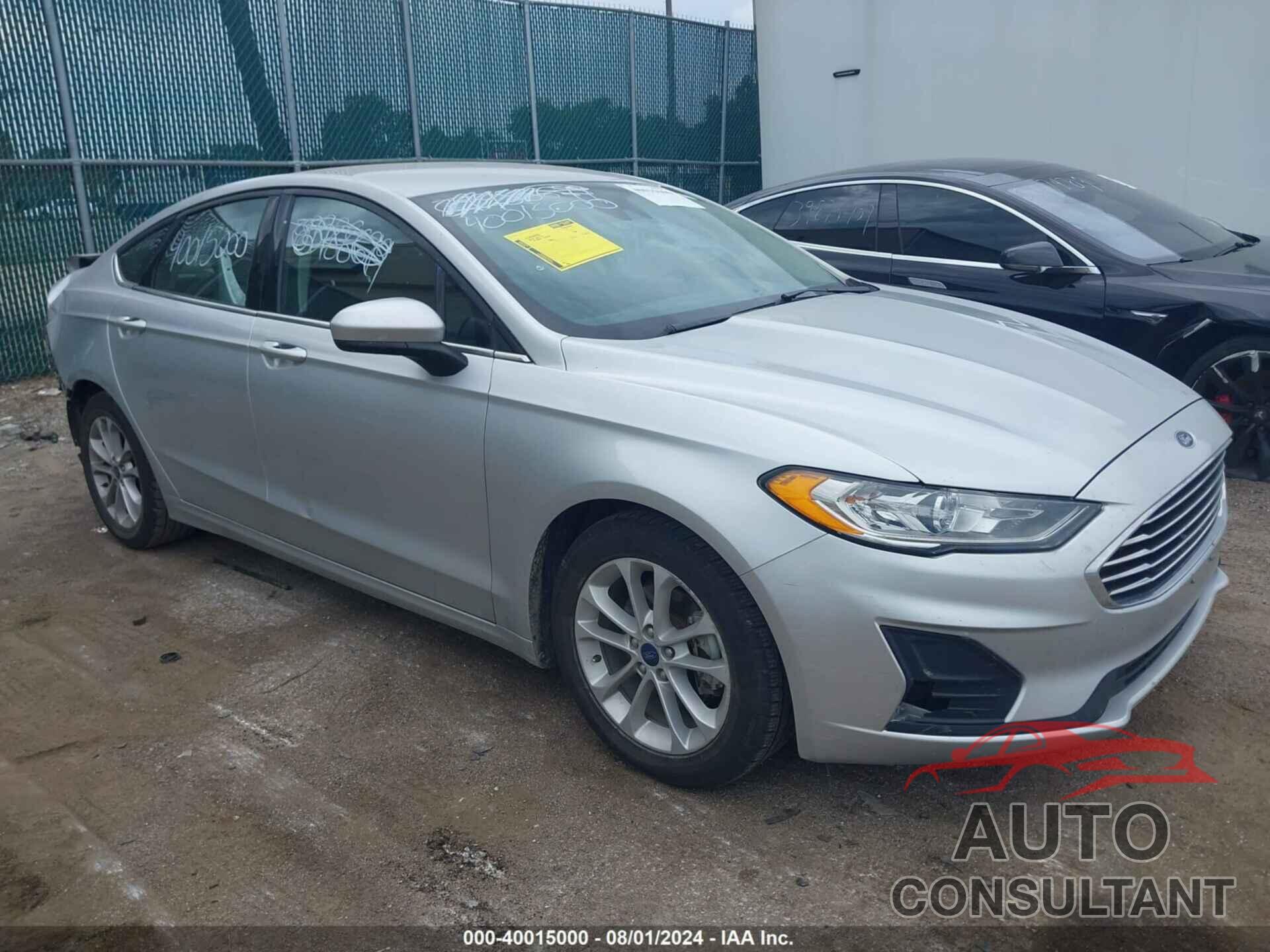 FORD FUSION 2019 - 3FA6P0HD1KR104664