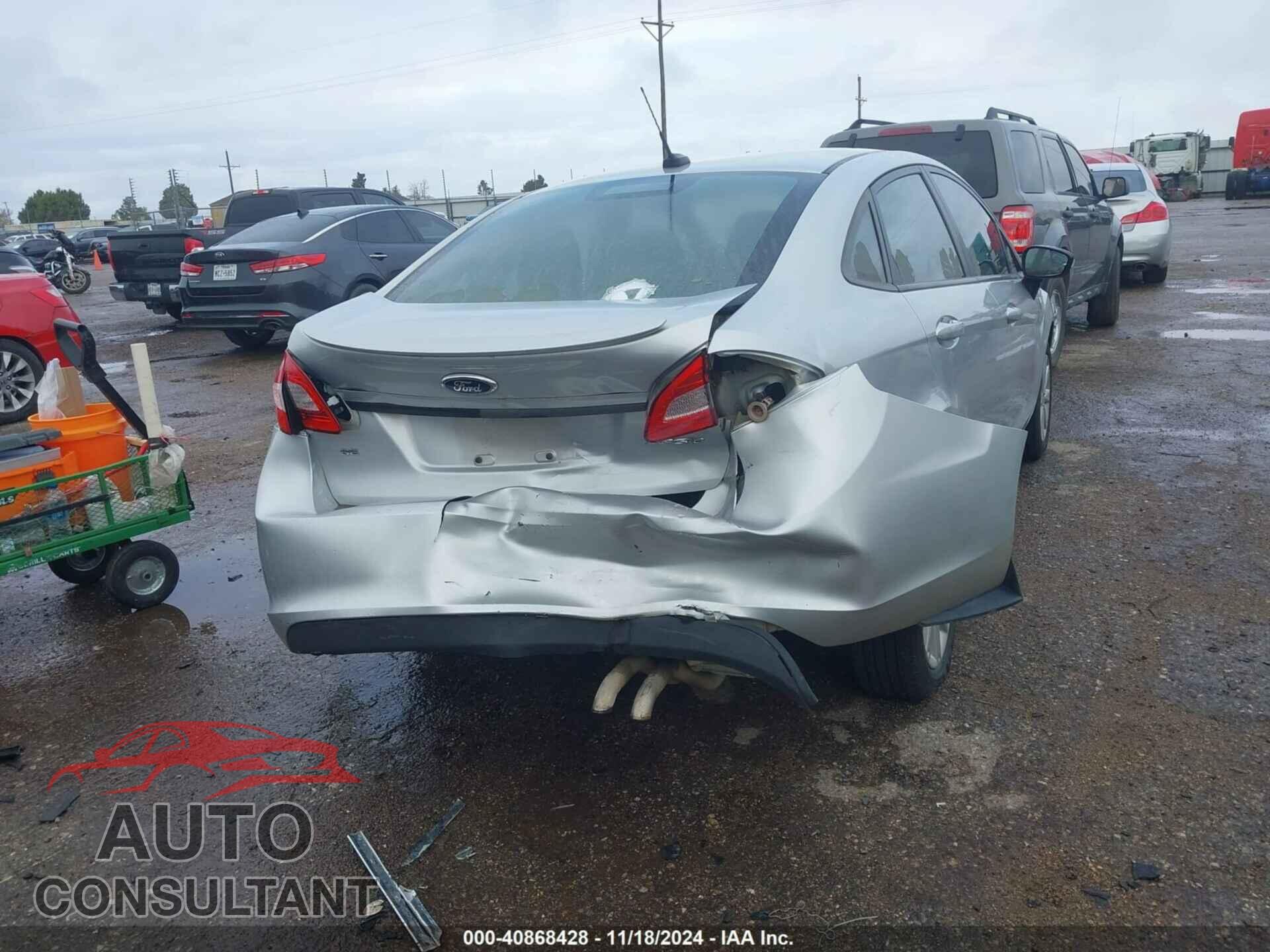FORD FIESTA 2013 - 3FADP4BJ4DM103473