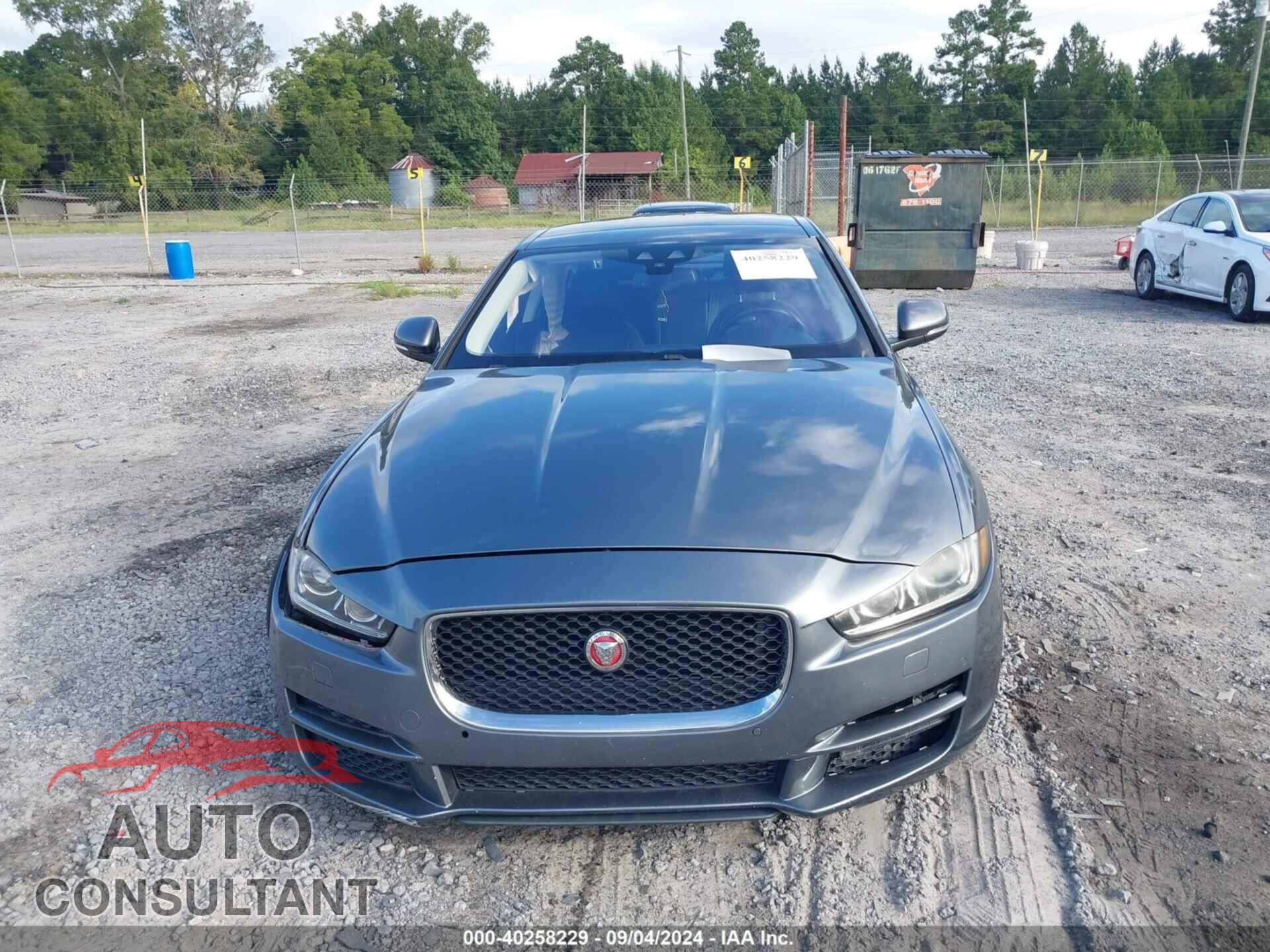 JAGUAR XE 2017 - SAJAE4BV7HA961482