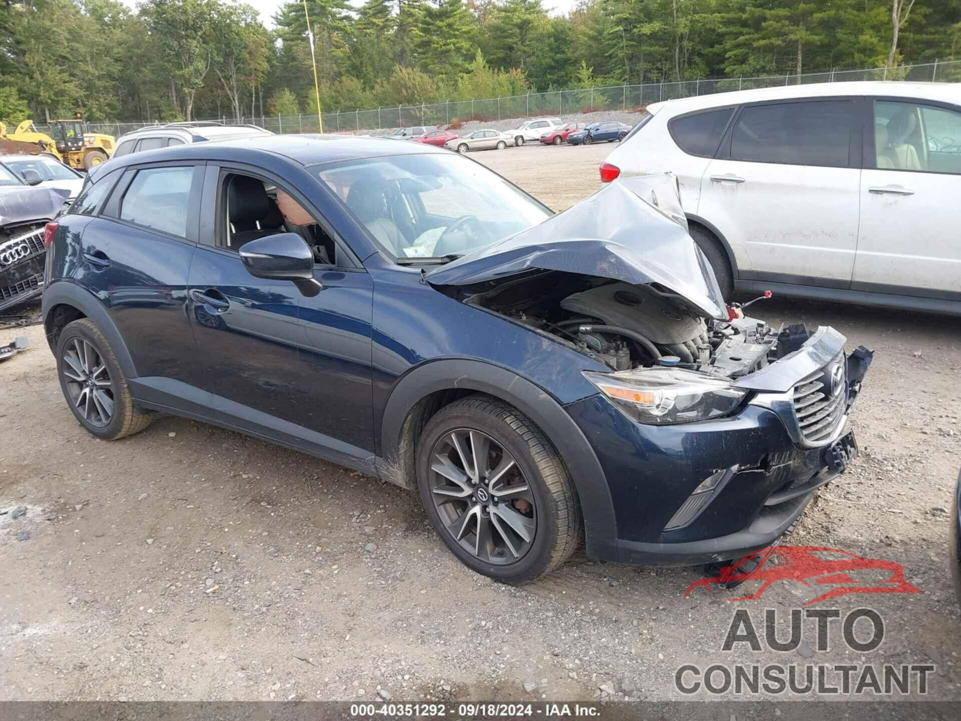 MAZDA CX-3 2017 - JM1DKFC72H0161159