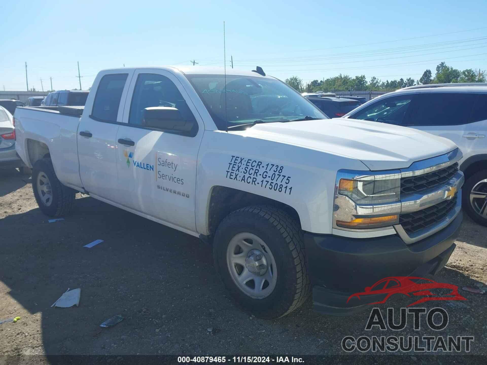 CHEVROLET SILVERADO 1500 2018 - 1GCRCNEC6JZ250547