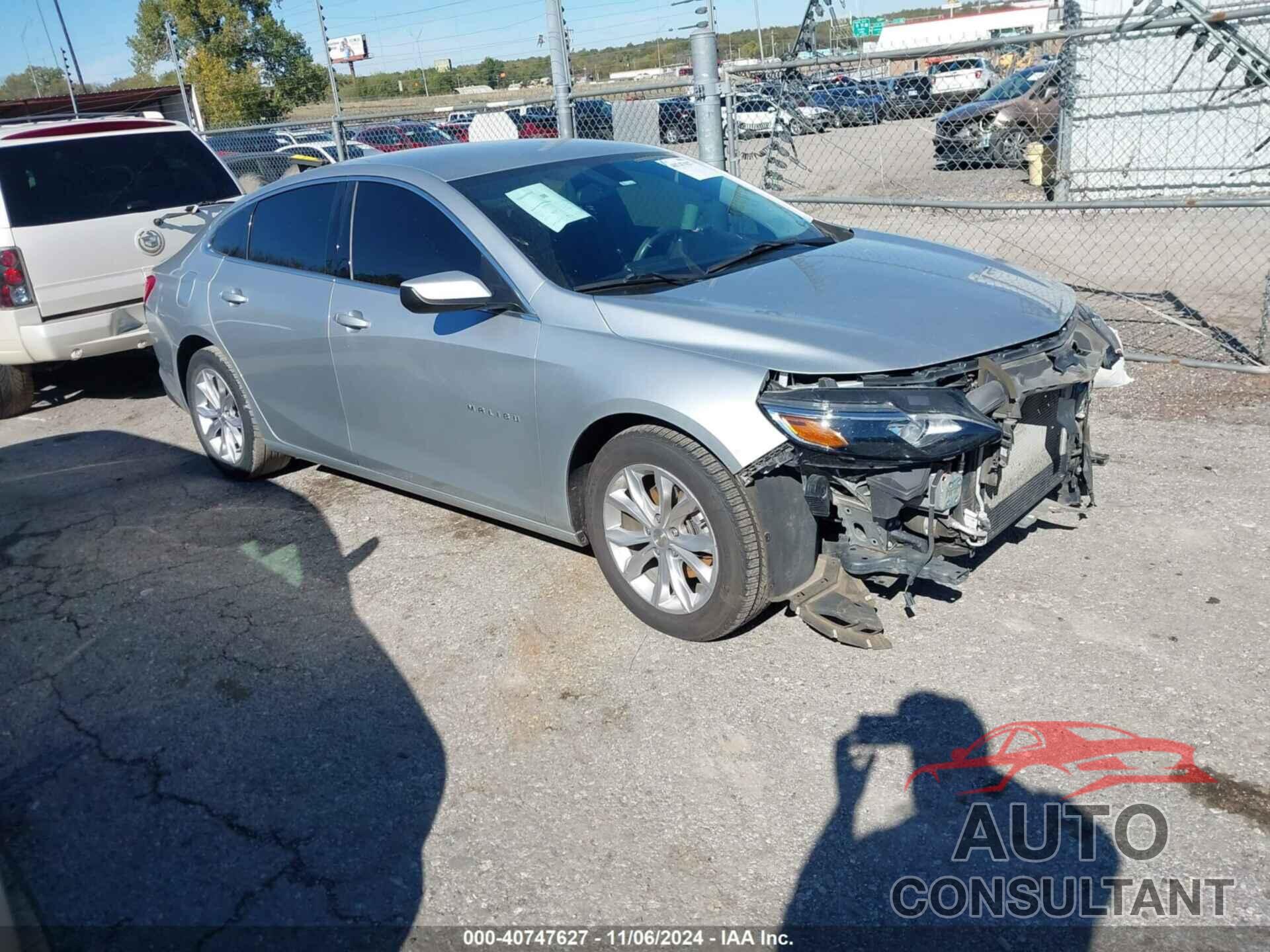 CHEVROLET MALIBU 2020 - 1G1ZD5ST9LF024727