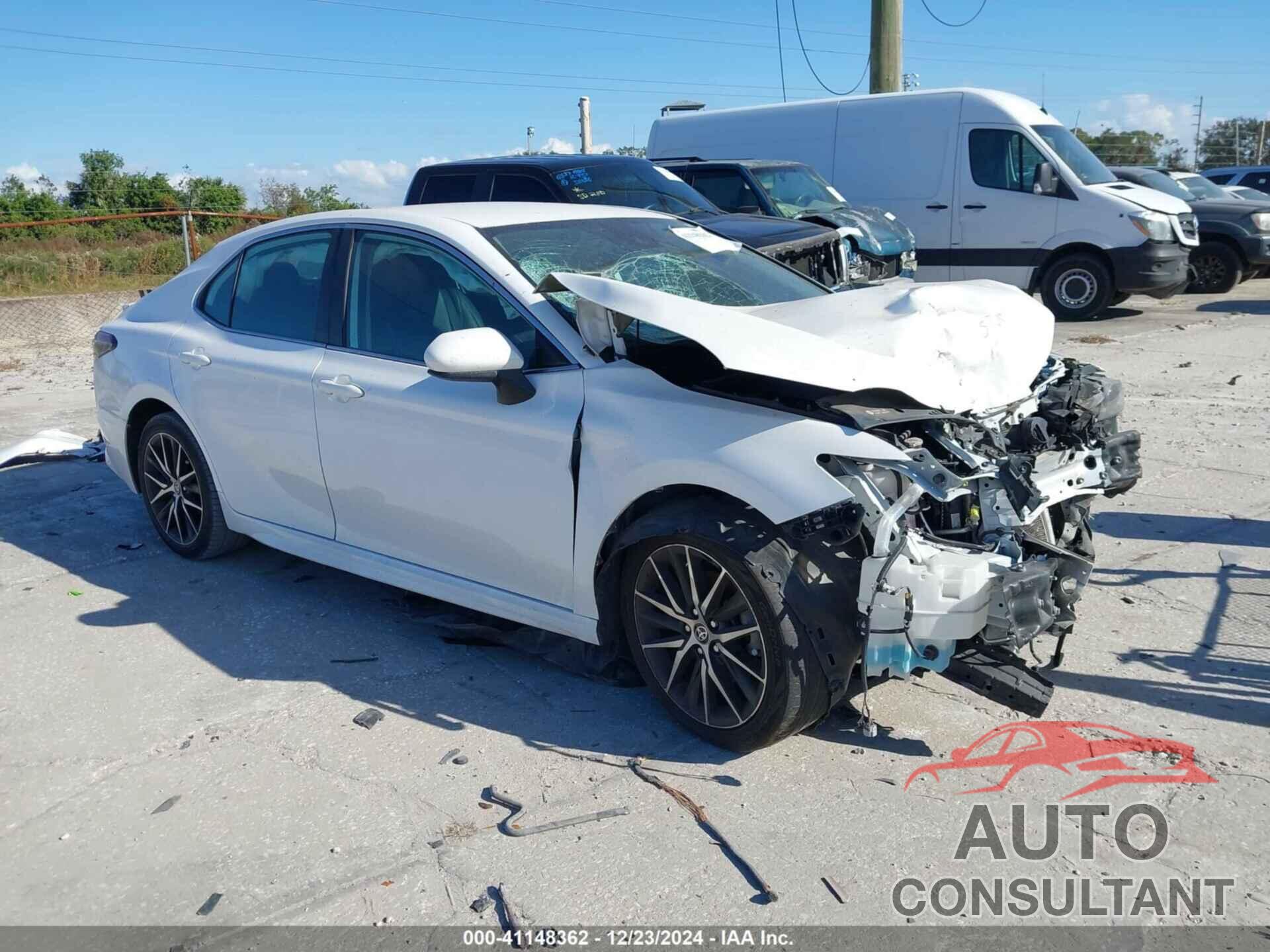 TOYOTA CAMRY 2021 - 4T1G11AK9MU598441