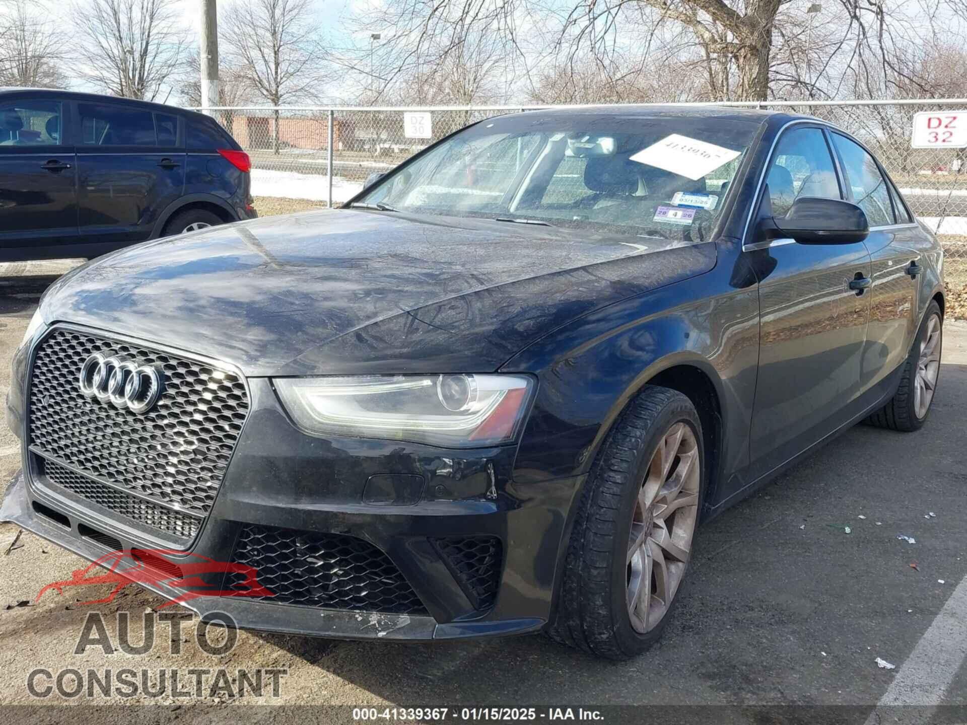 AUDI A4 2013 - WAUDFAFL1DN023400