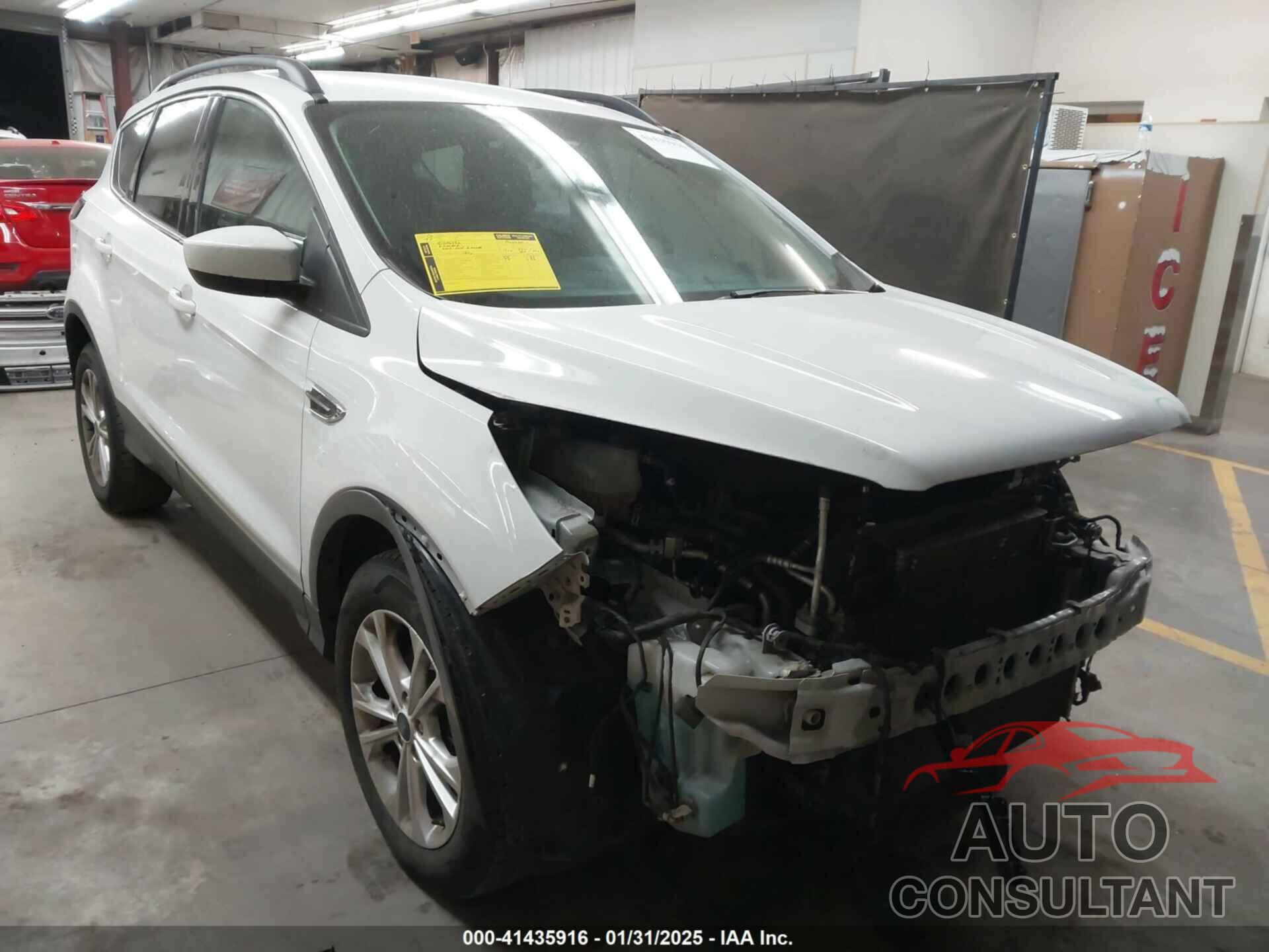 FORD ESCAPE 2017 - 1FMCU9GD1HUB93970