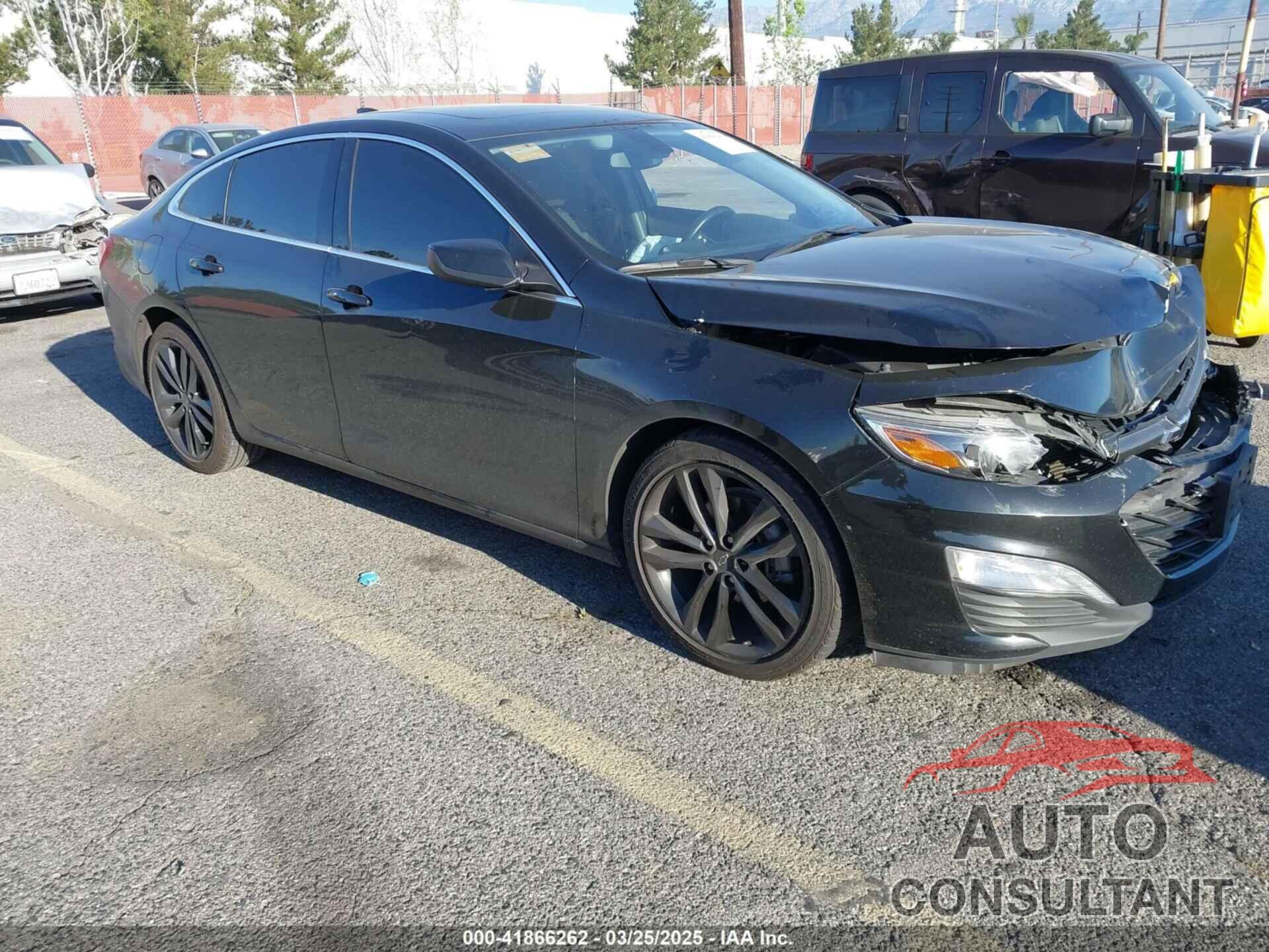 CHEVROLET MALIBU 2021 - 1G1ZD5ST2MF054024