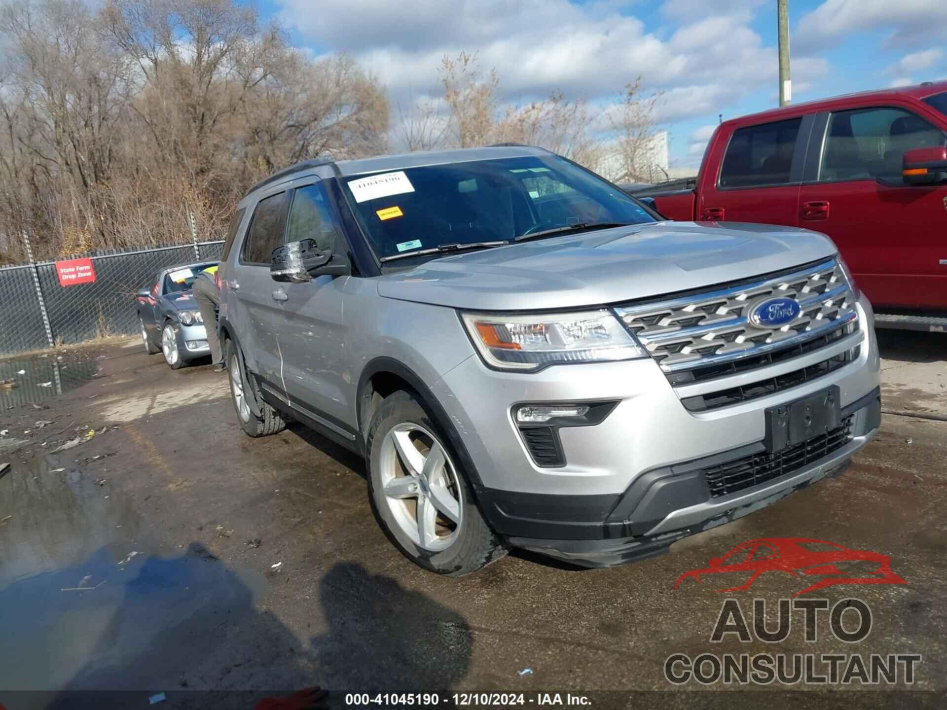 FORD EXPLORER 2018 - 1FM5K7D80JGA25297