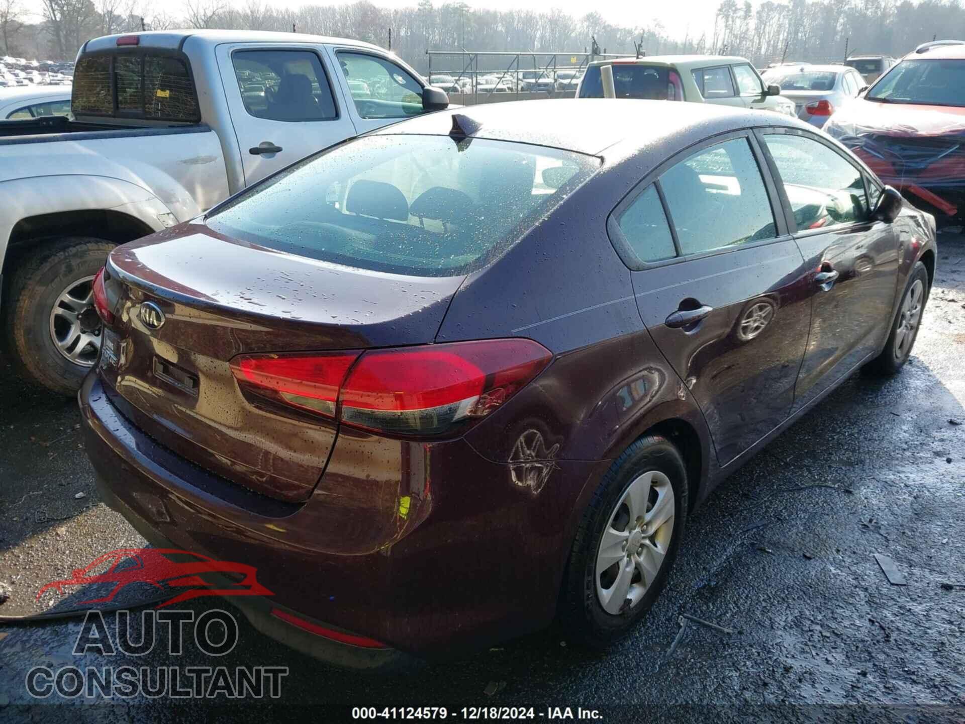 KIA FORTE 2017 - 3KPFK4A72HE138424