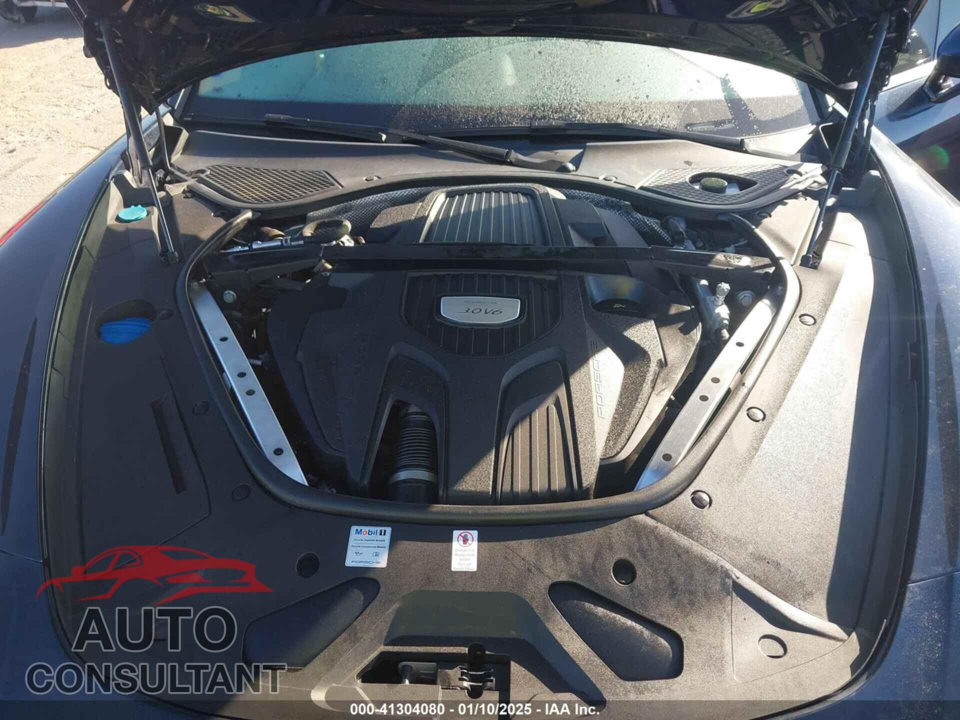 PORSCHE PANAMERA 2018 - WP0AA2A76JL103822