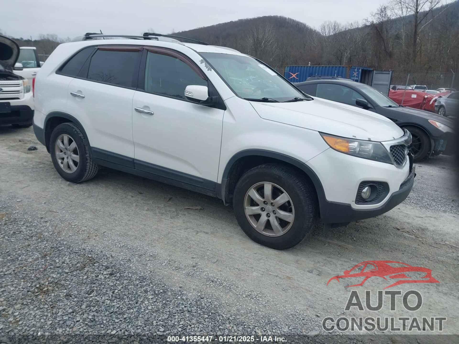 KIA SORENTO 2012 - 5XYKT3A65CG307716