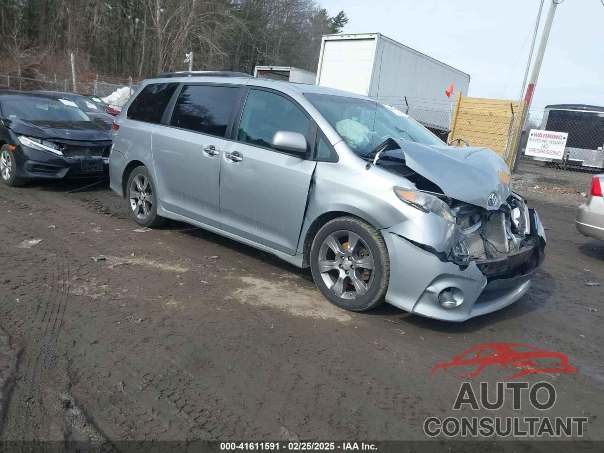 TOYOTA SIENNA 2011 - 5TDXK3DC1BS044362