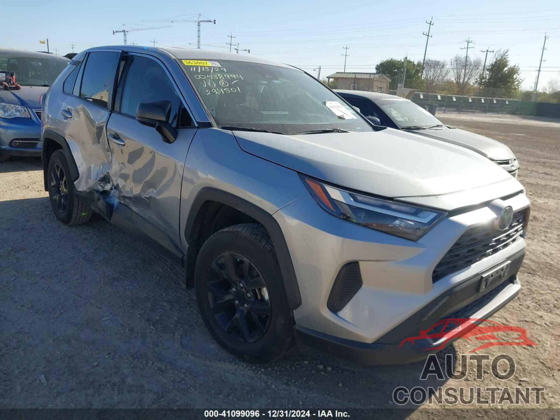 TOYOTA RAV4 2023 - 2T3H1RFV2PW294501