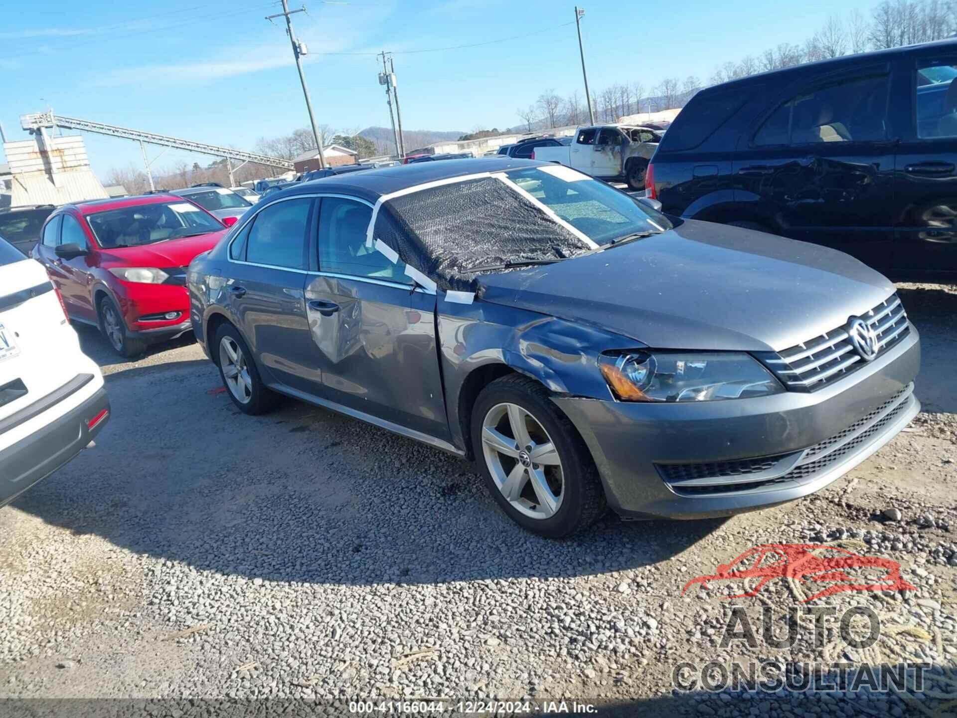 VOLKSWAGEN PASSAT 2012 - 1VWBN7A34CC058432