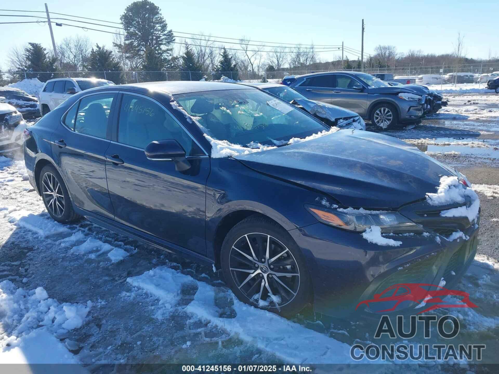 TOYOTA CAMRY 2022 - 4T1G11AK7NU637447