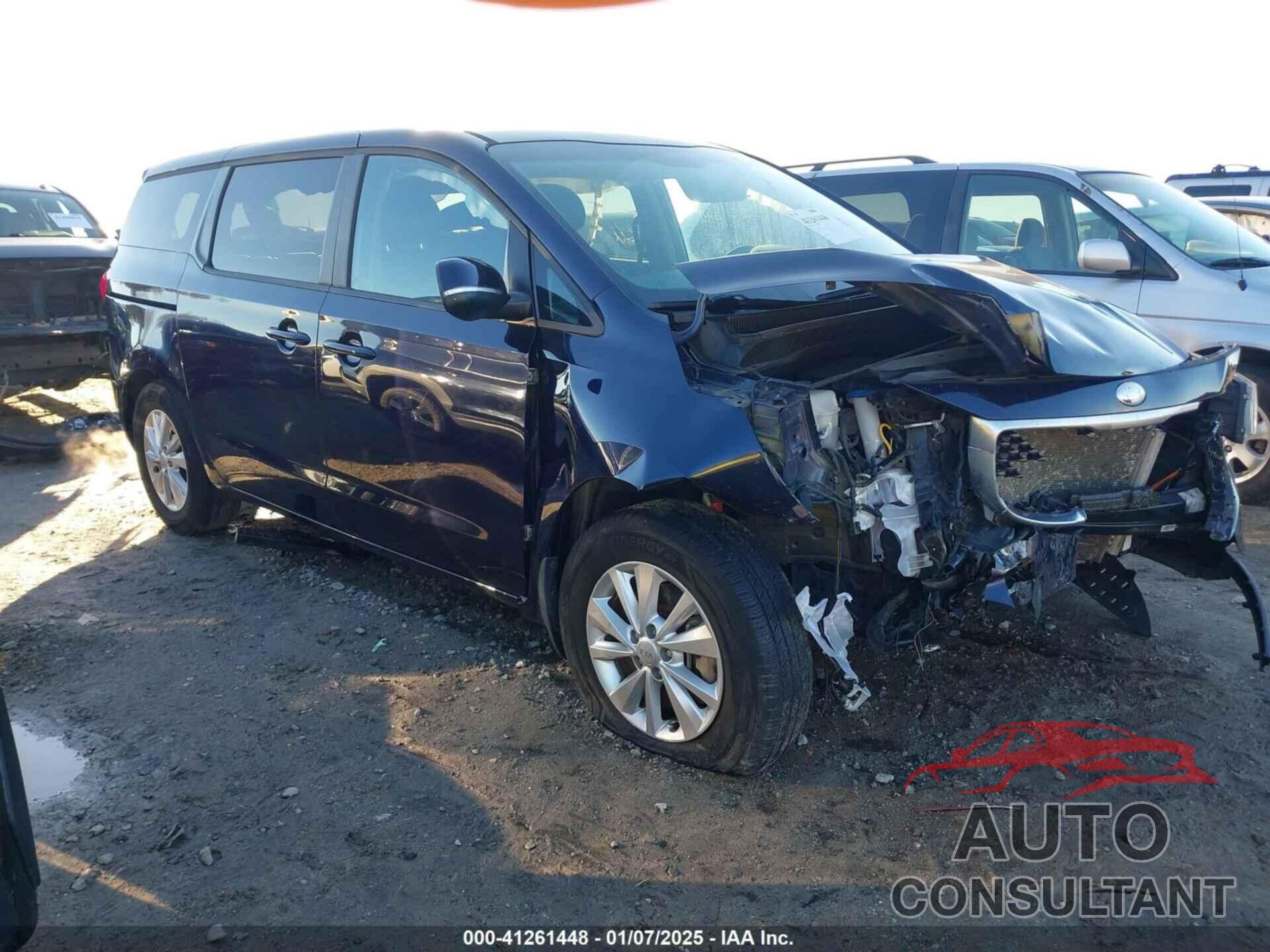 KIA SEDONA 2018 - KNDMB5C17J6408121