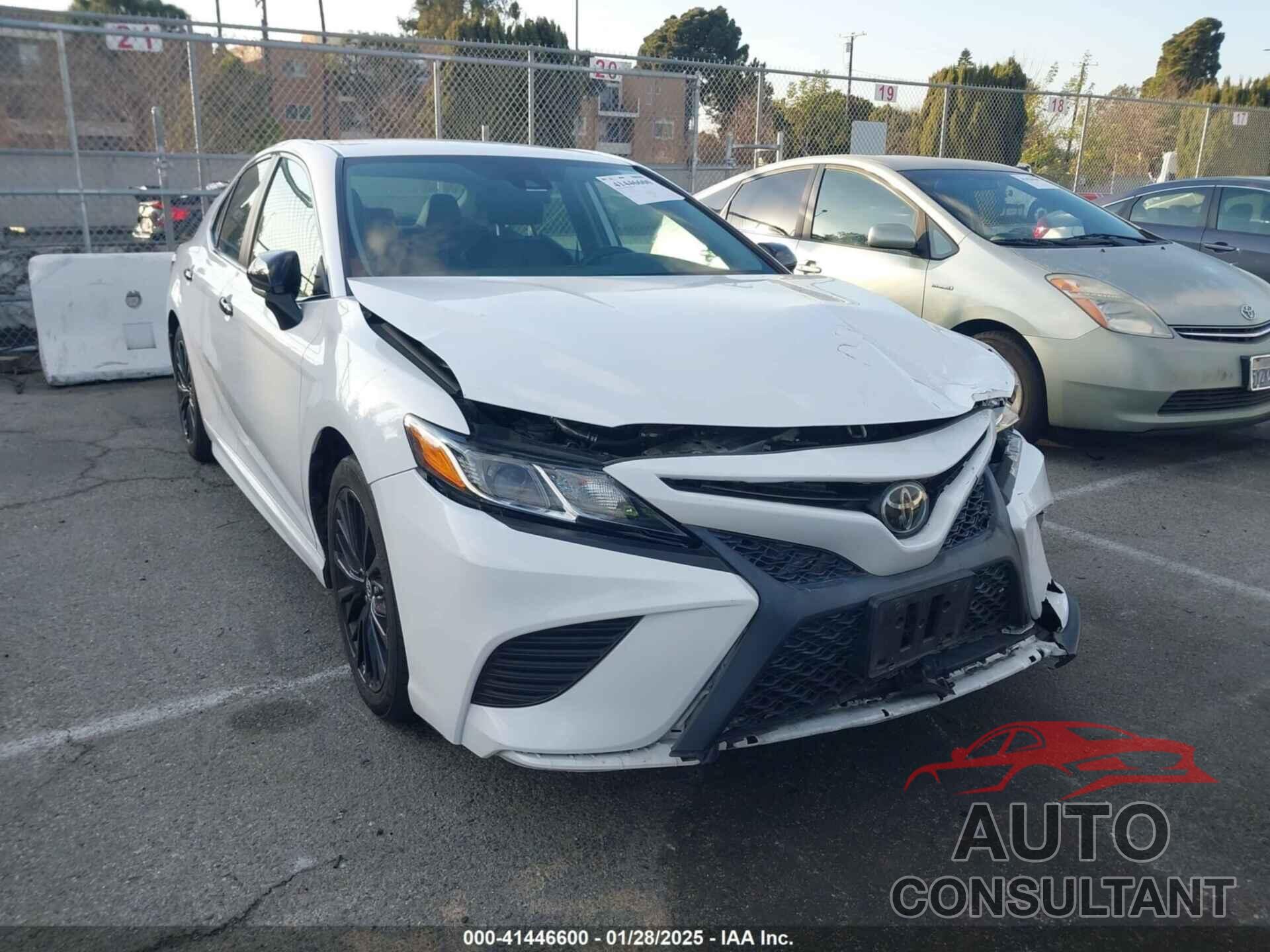 TOYOTA CAMRY 2020 - 4T1G11AK6LU301740