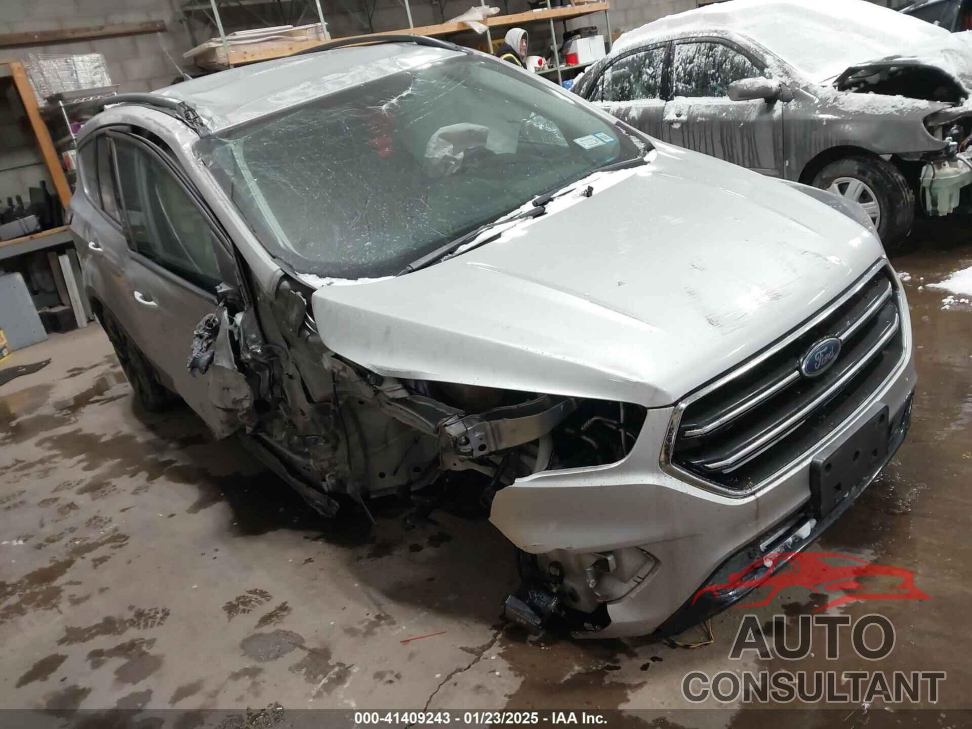 FORD ESCAPE 2019 - 1FMCU9GD6KUB22965