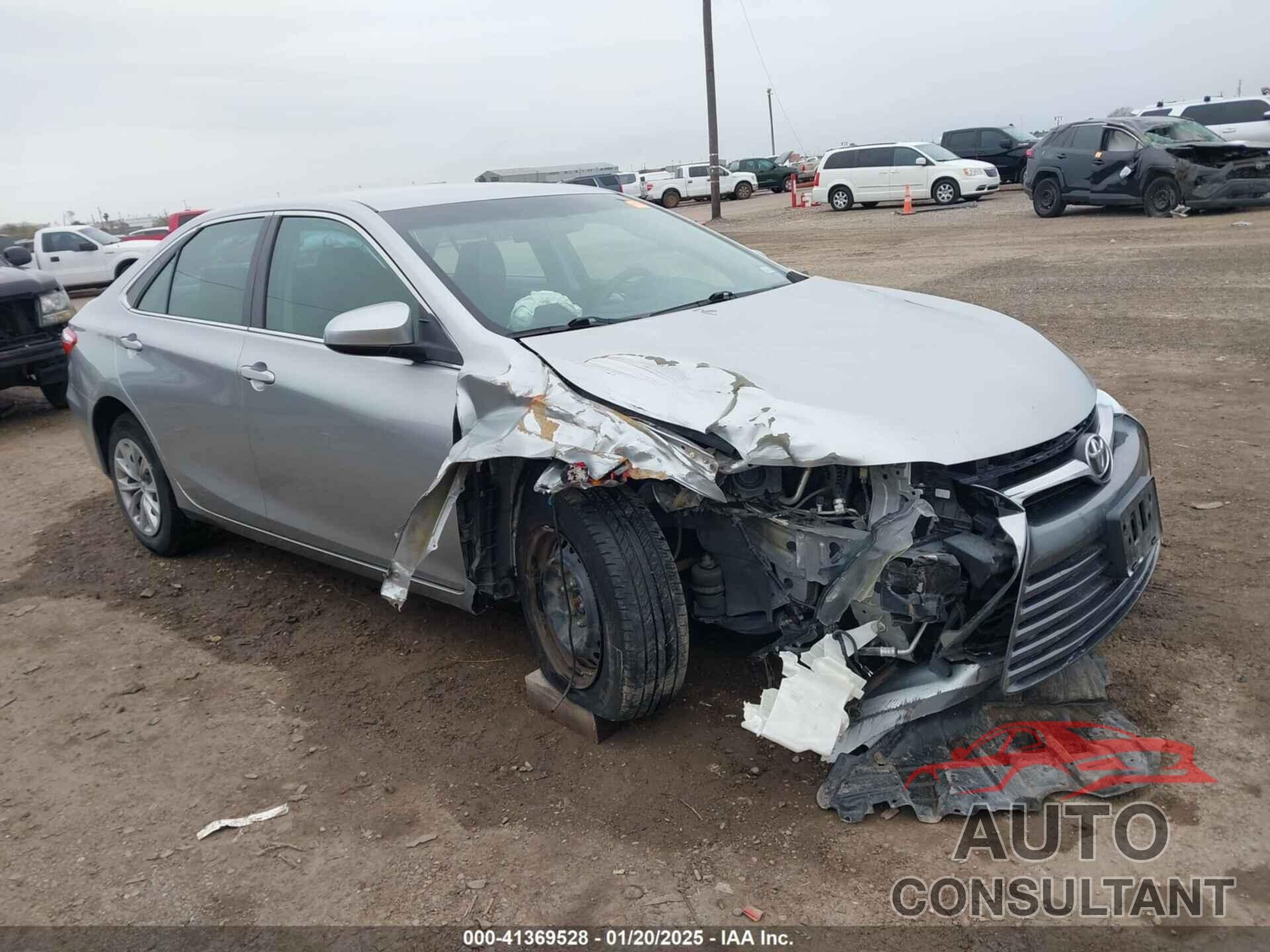 TOYOTA CAMRY 2015 - 4T1BF1FKXFU062010