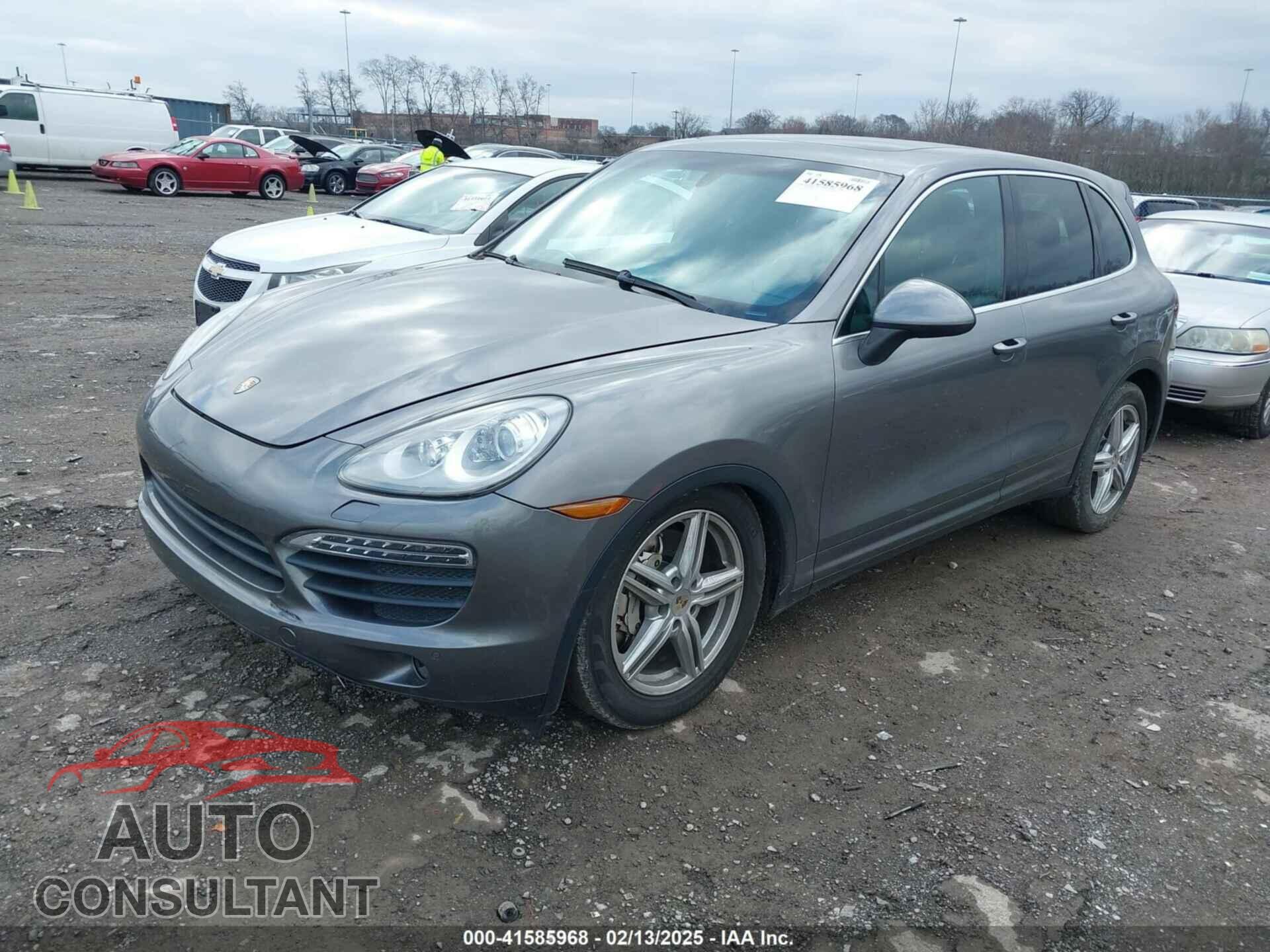 PORSCHE CAYENNE 2012 - WP1AB2A2XCLA44387