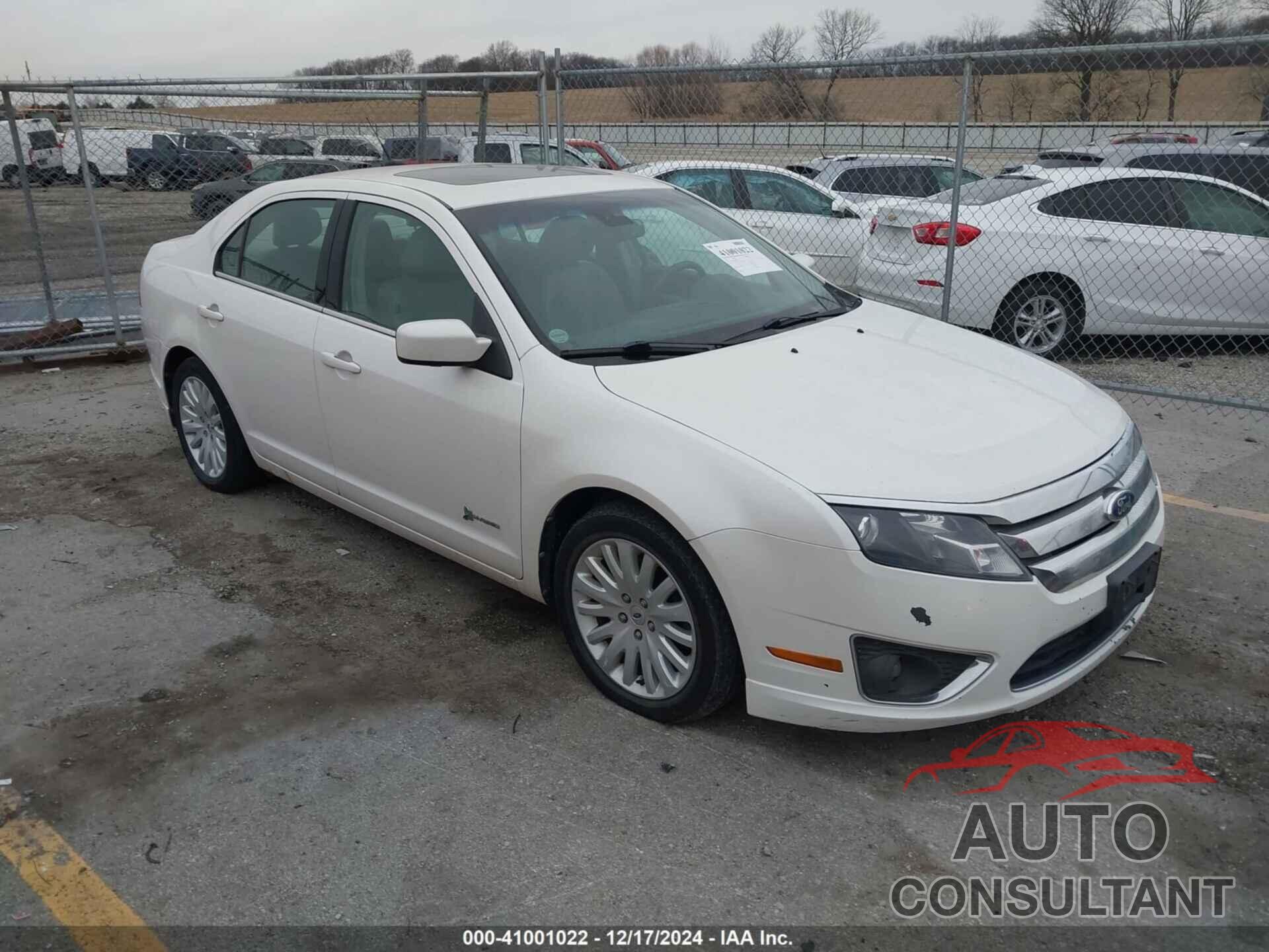 FORD FUSION HYBRID 2011 - 3FADP0L38BR245656