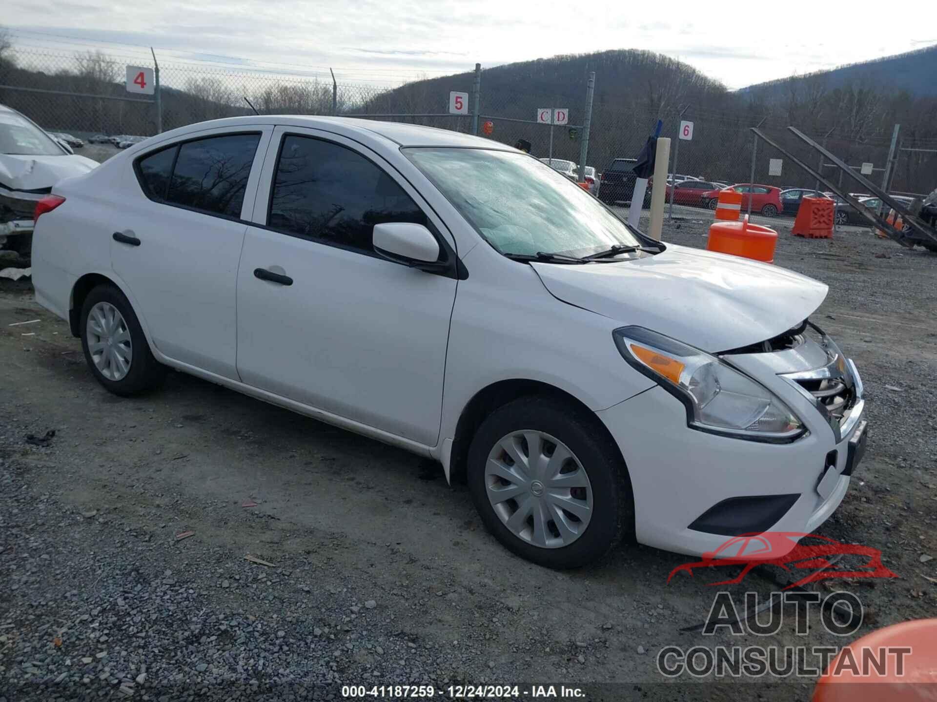 NISSAN VERSA 2018 - 3N1CN7AP7JL844806