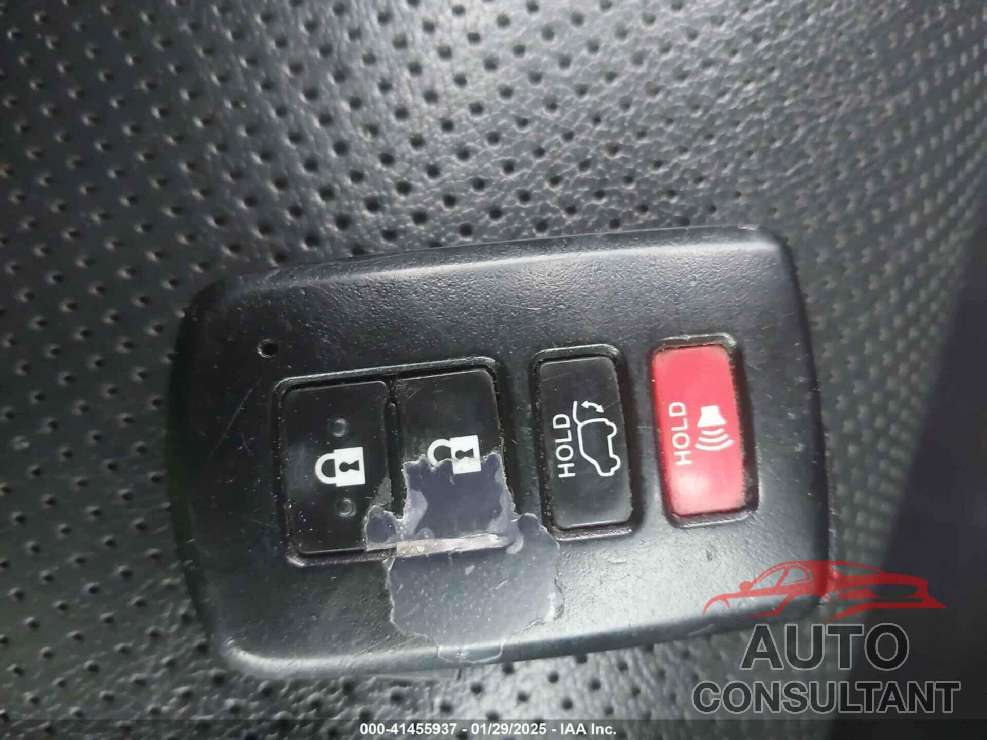 TOYOTA HIGHLANDER 2019 - 5TDDZRFH6KS977765