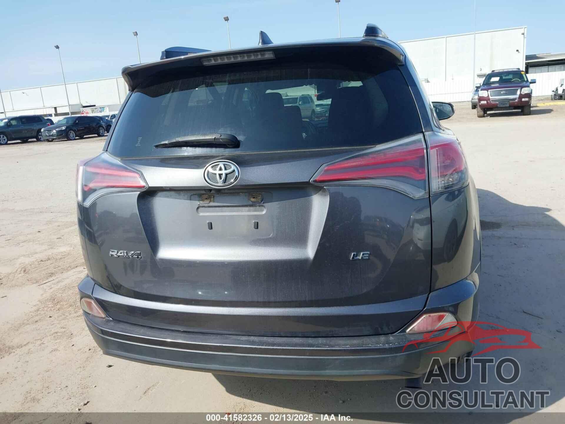 TOYOTA RAV4 2017 - JTMZFREV4HJ113745