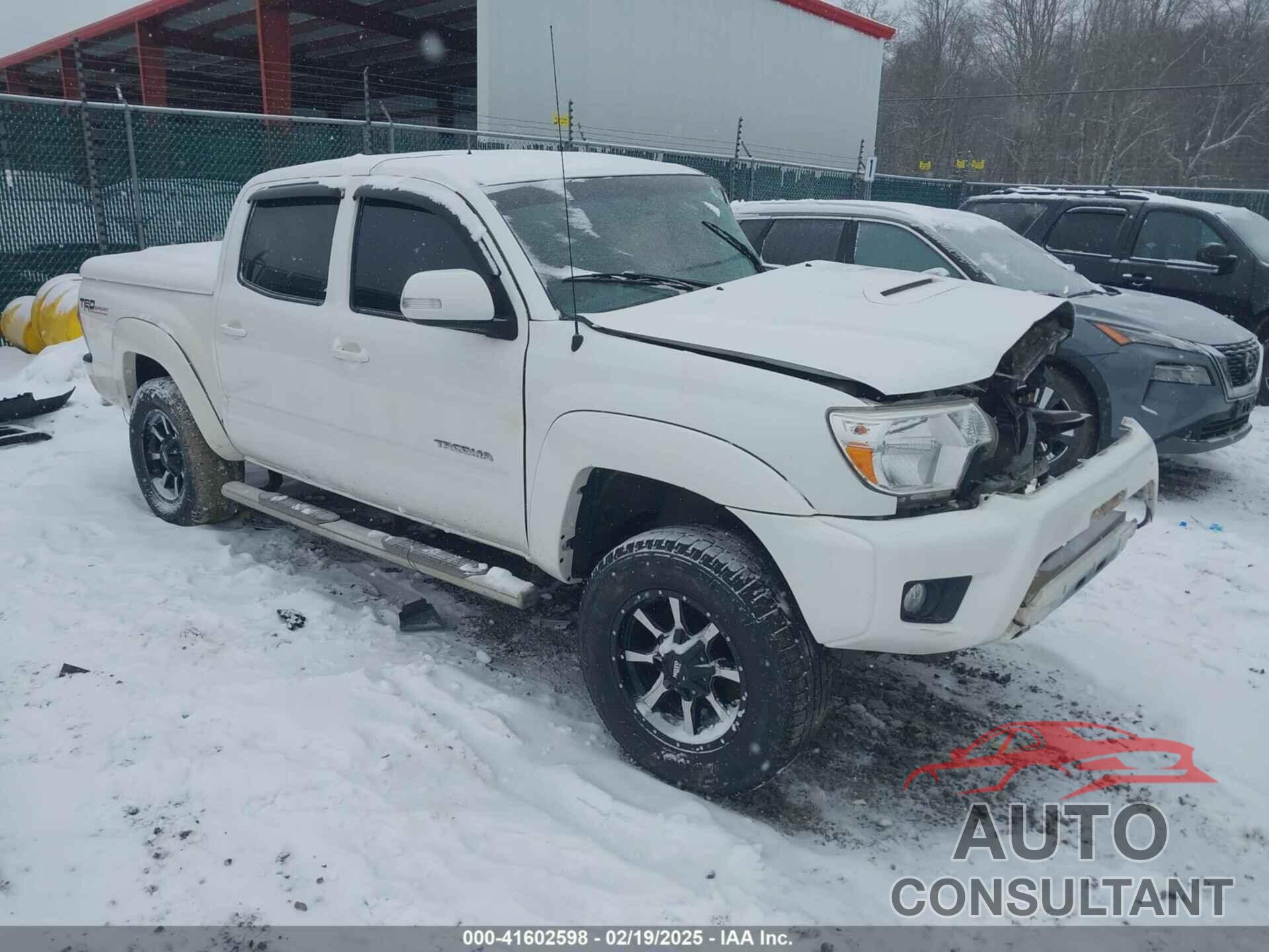 TOYOTA TACOMA 2015 - 3TMLU4EN8FM200529