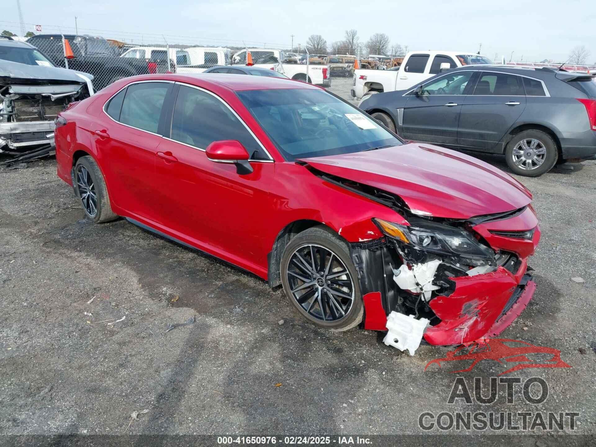 TOYOTA CAMRY 2023 - 4T1G11AK2PU161742