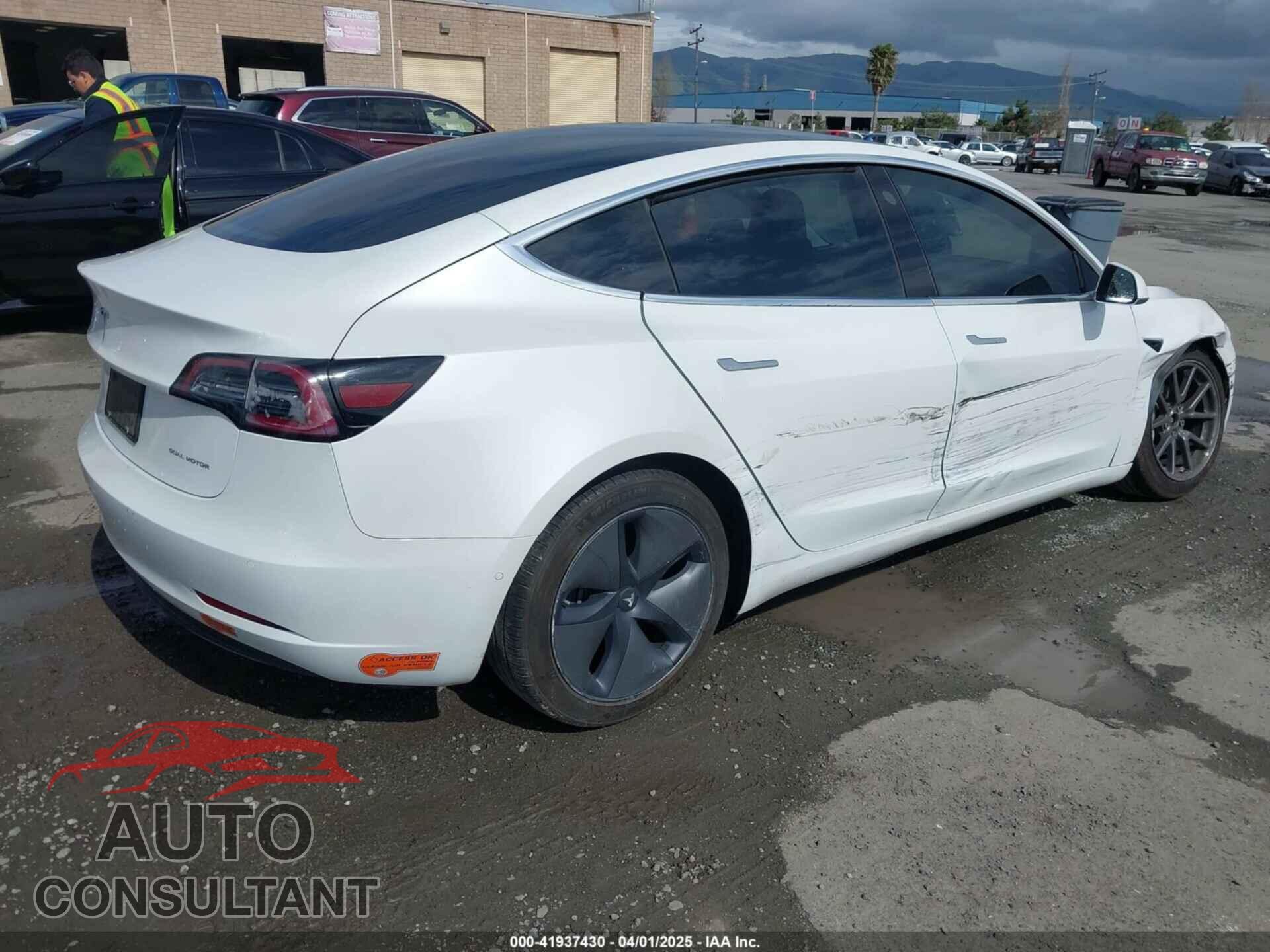 TESLA MODEL 3 2020 - 5YJ3E1EB6LF619528