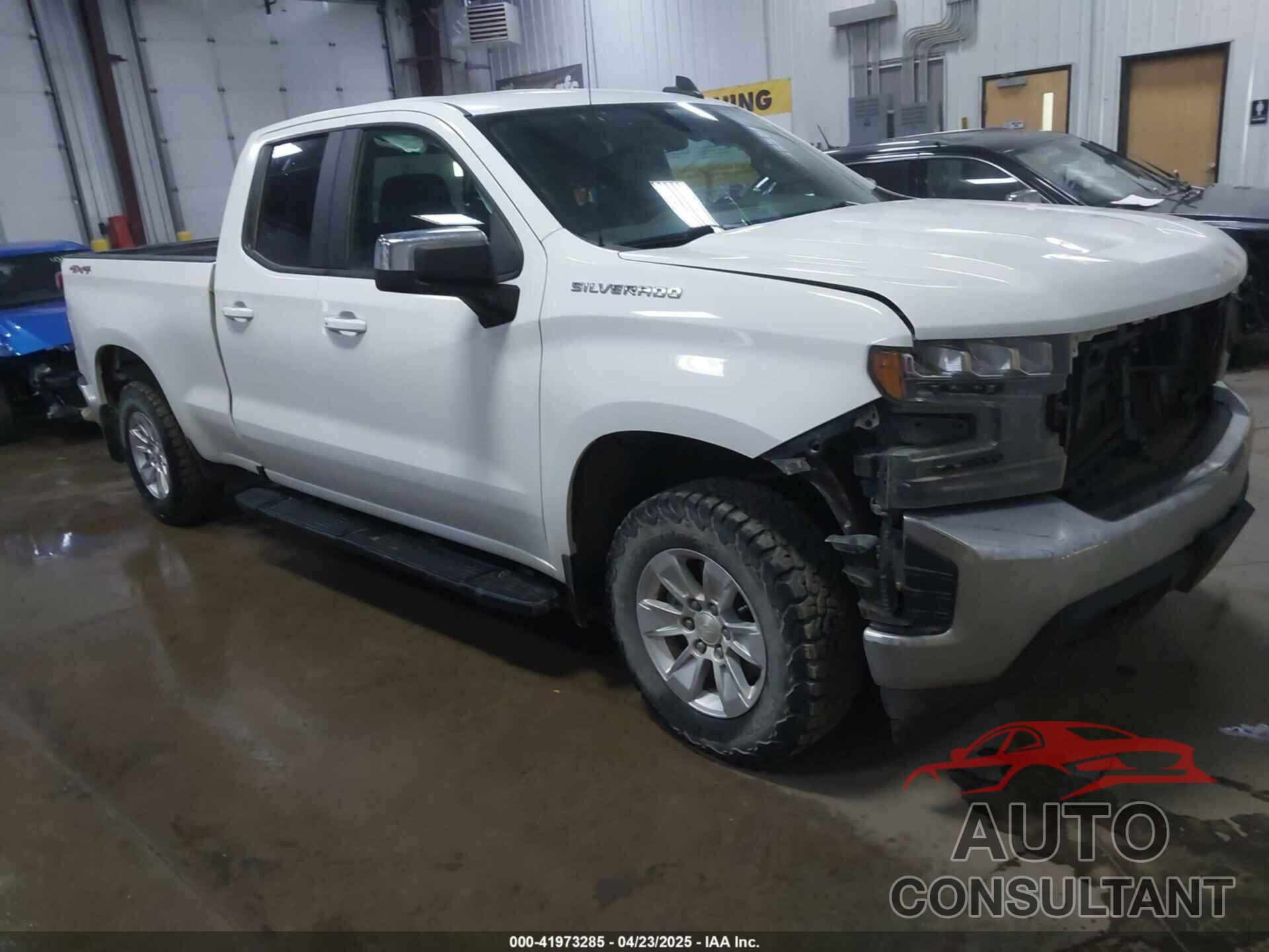 CHEVROLET SILVERADO 1500 2019 - 1GCRYDED6KZ317993