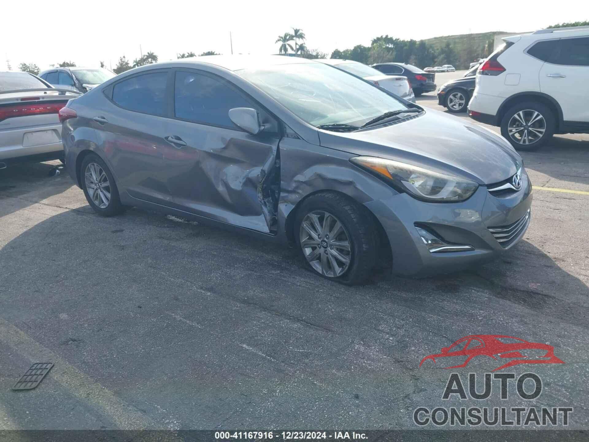 HYUNDAI ELANTRA 2016 - KMHDH4AE8GU621819