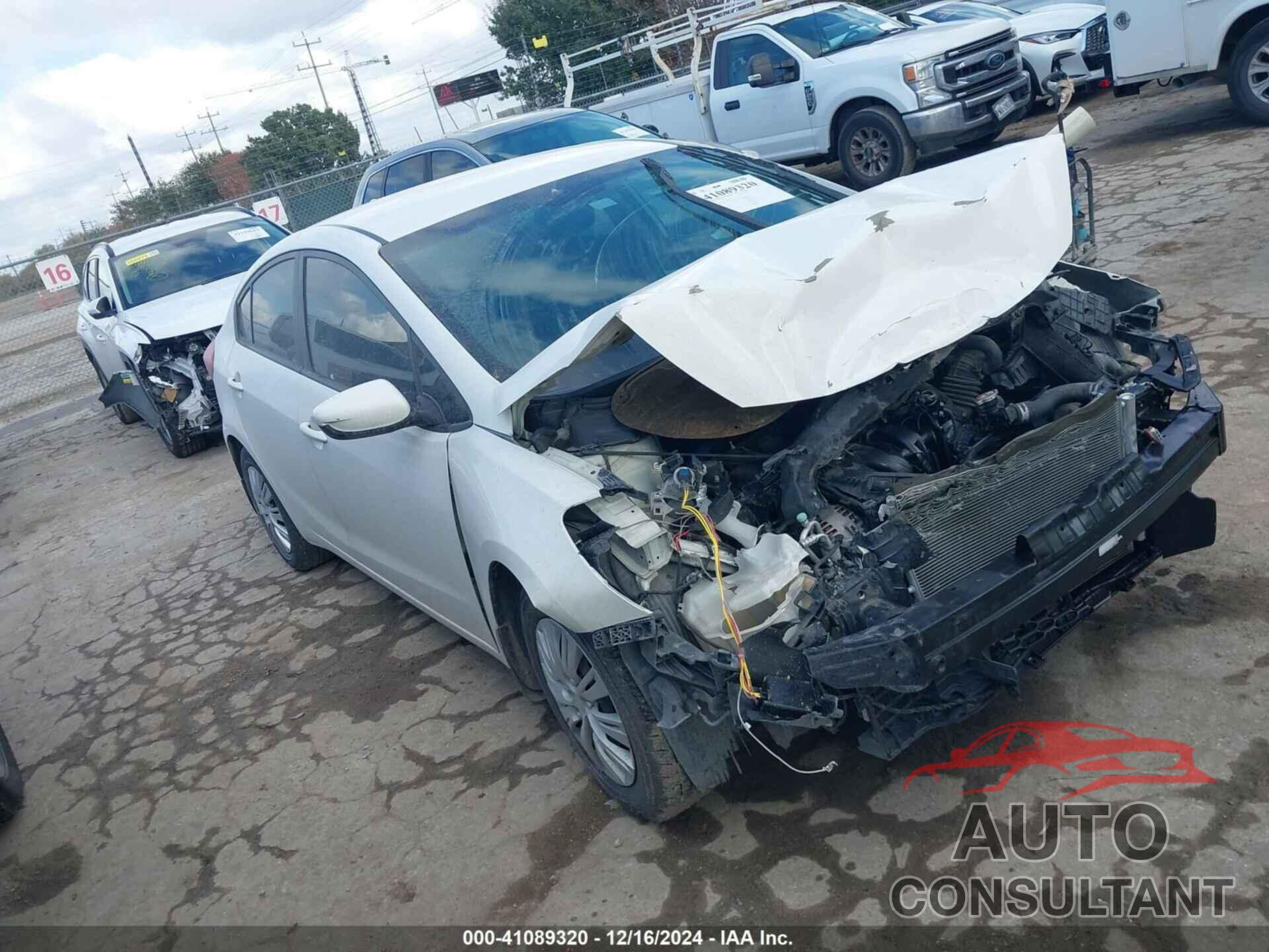 KIA FORTE 2016 - KNAFK4A68G5484640