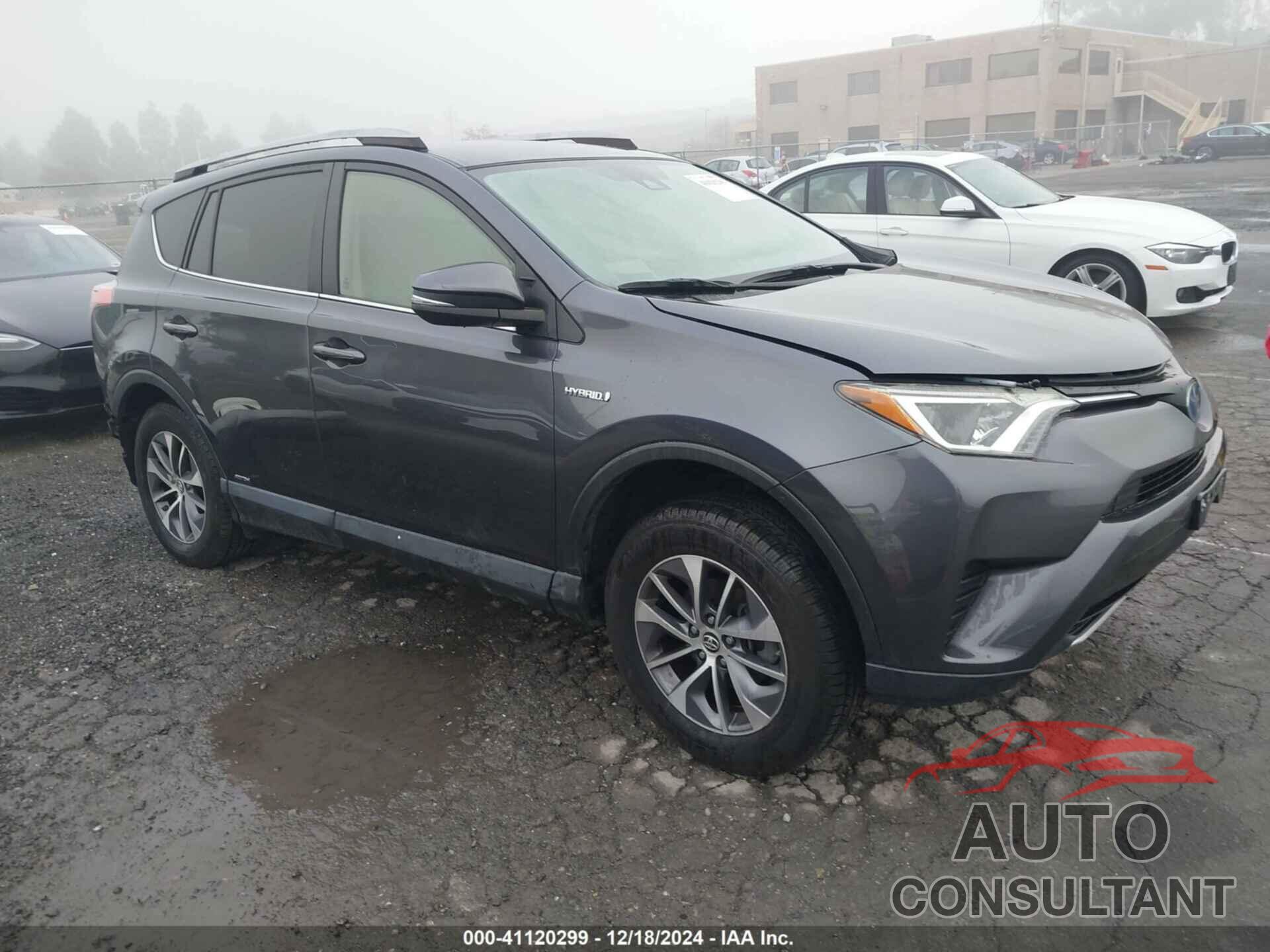 TOYOTA RAV4 HYBRID 2018 - JTMRJREVXJD237716