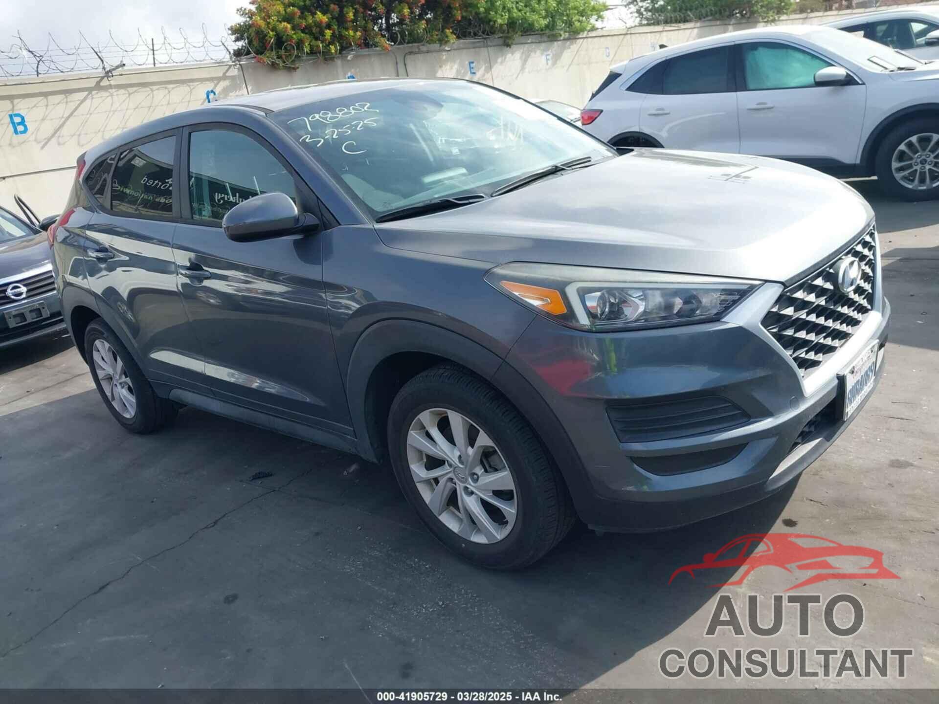 HYUNDAI TUCSON 2019 - KM8J23A42KU079664