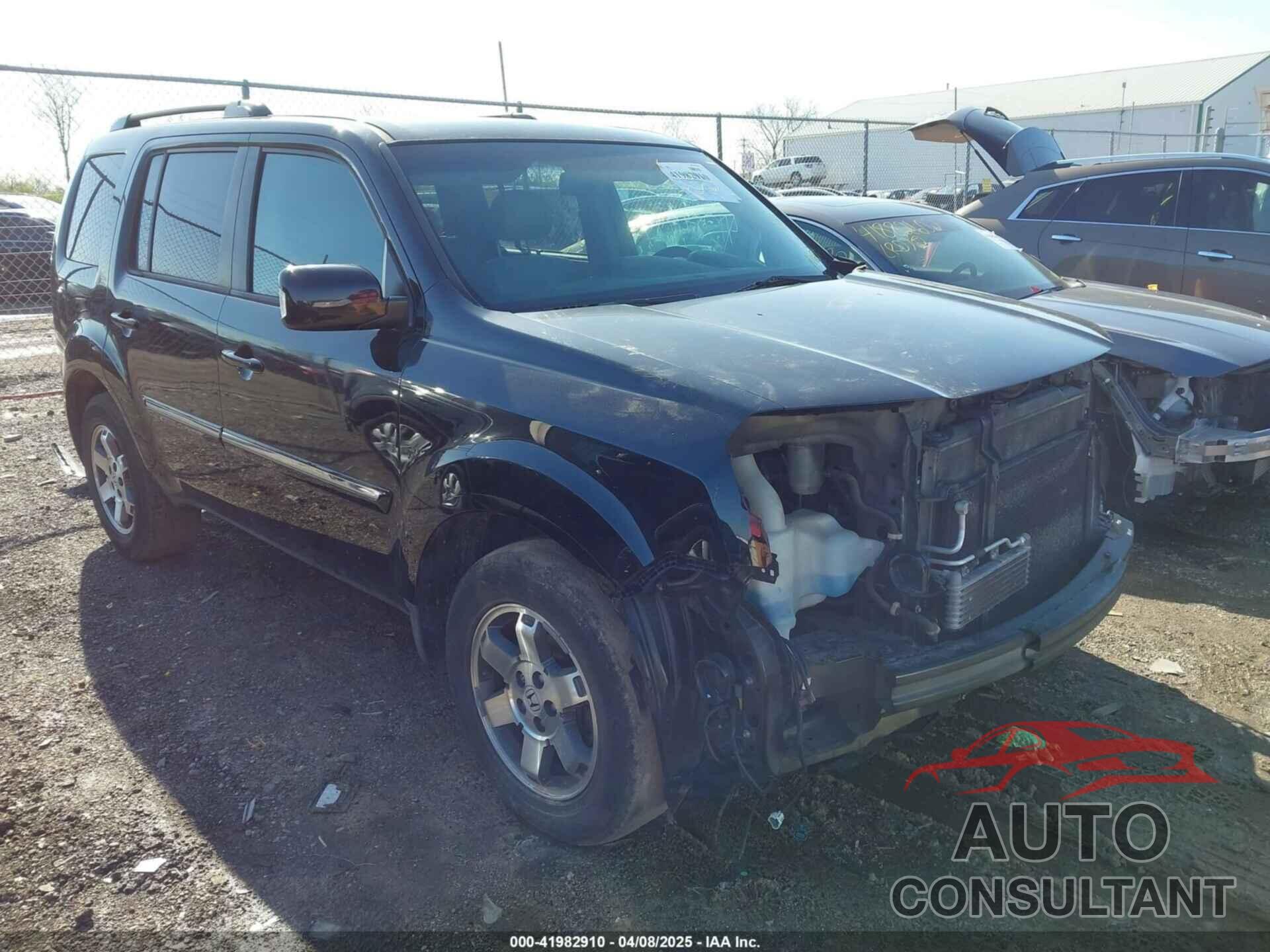 HONDA PILOT 2011 - 5FNYF3H98BB029658