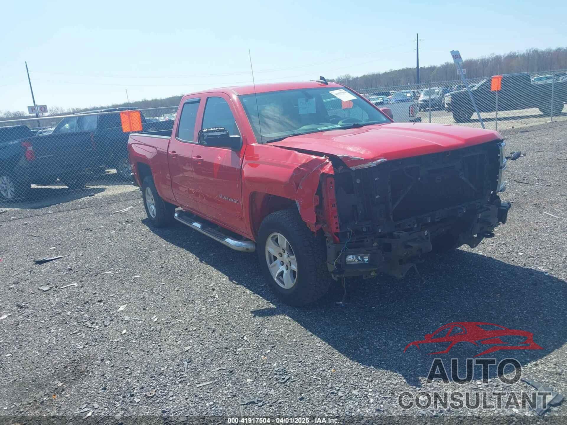 CHEVROLET SILVERADO 1500 2015 - 1GCVKREC7FZ375685