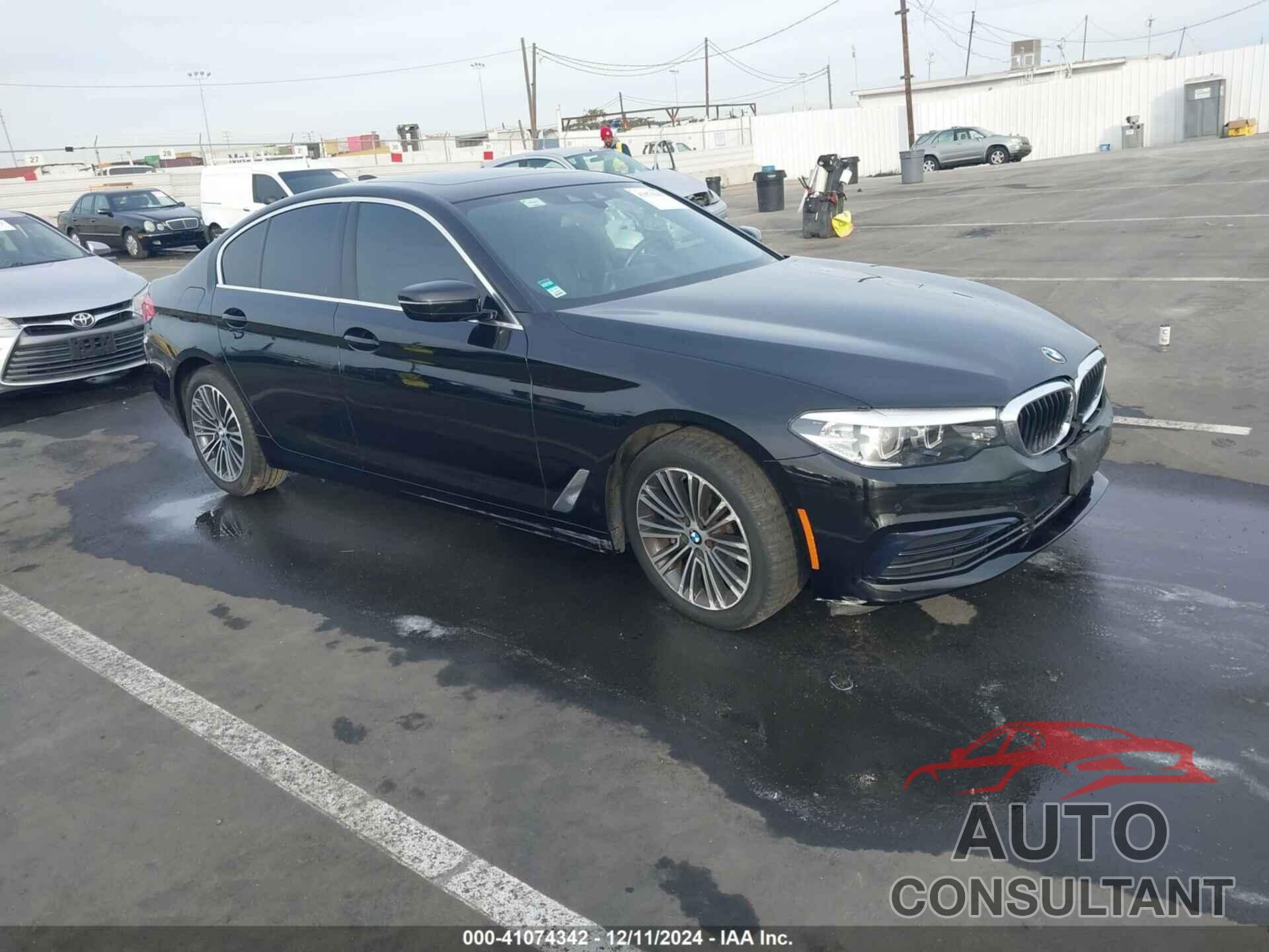 BMW 530I 2019 - WBAJA5C57KWW46512