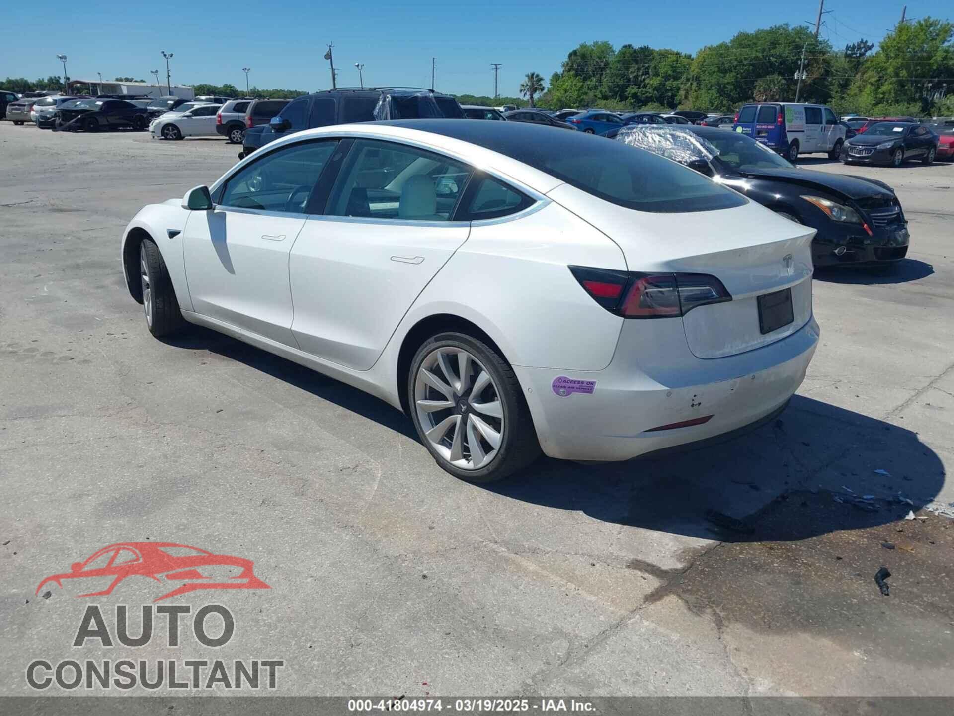 TESLA MODEL 3 2019 - 5YJ3E1EA4KF323767