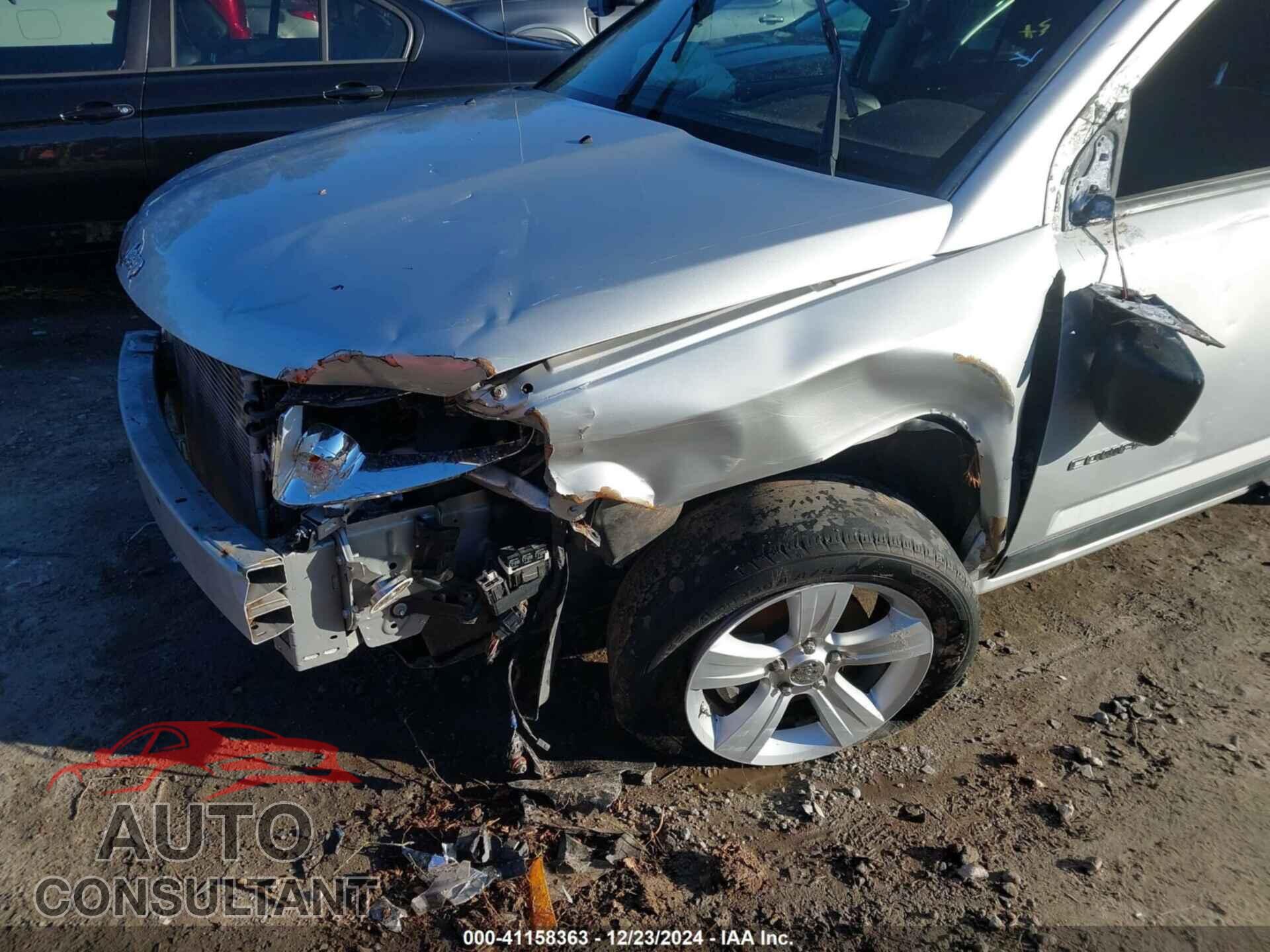 JEEP COMPASS 2012 - 1C4NJCBA8CD627357