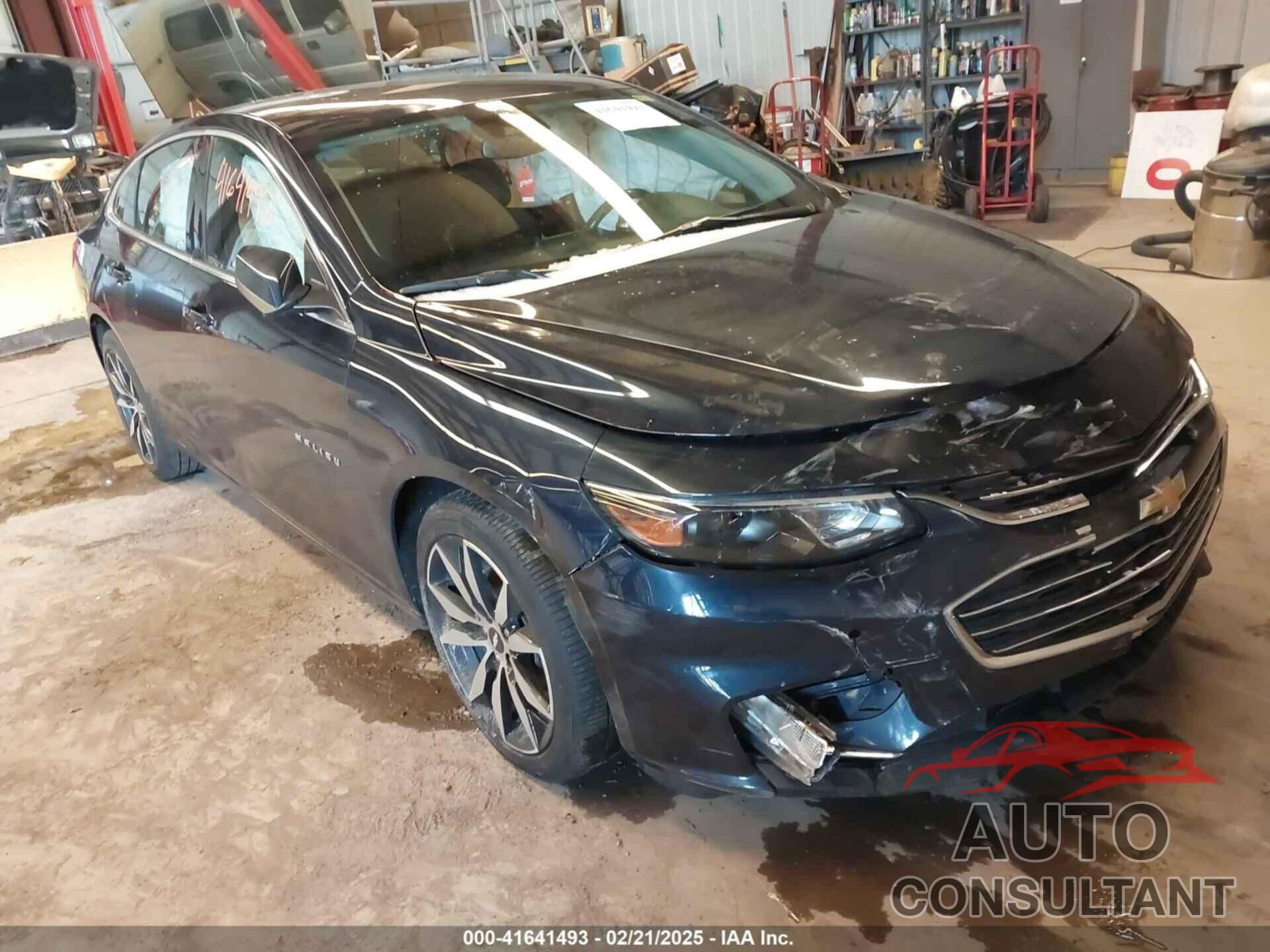 CHEVROLET MALIBU 2017 - 1G1ZE5ST9HF284792