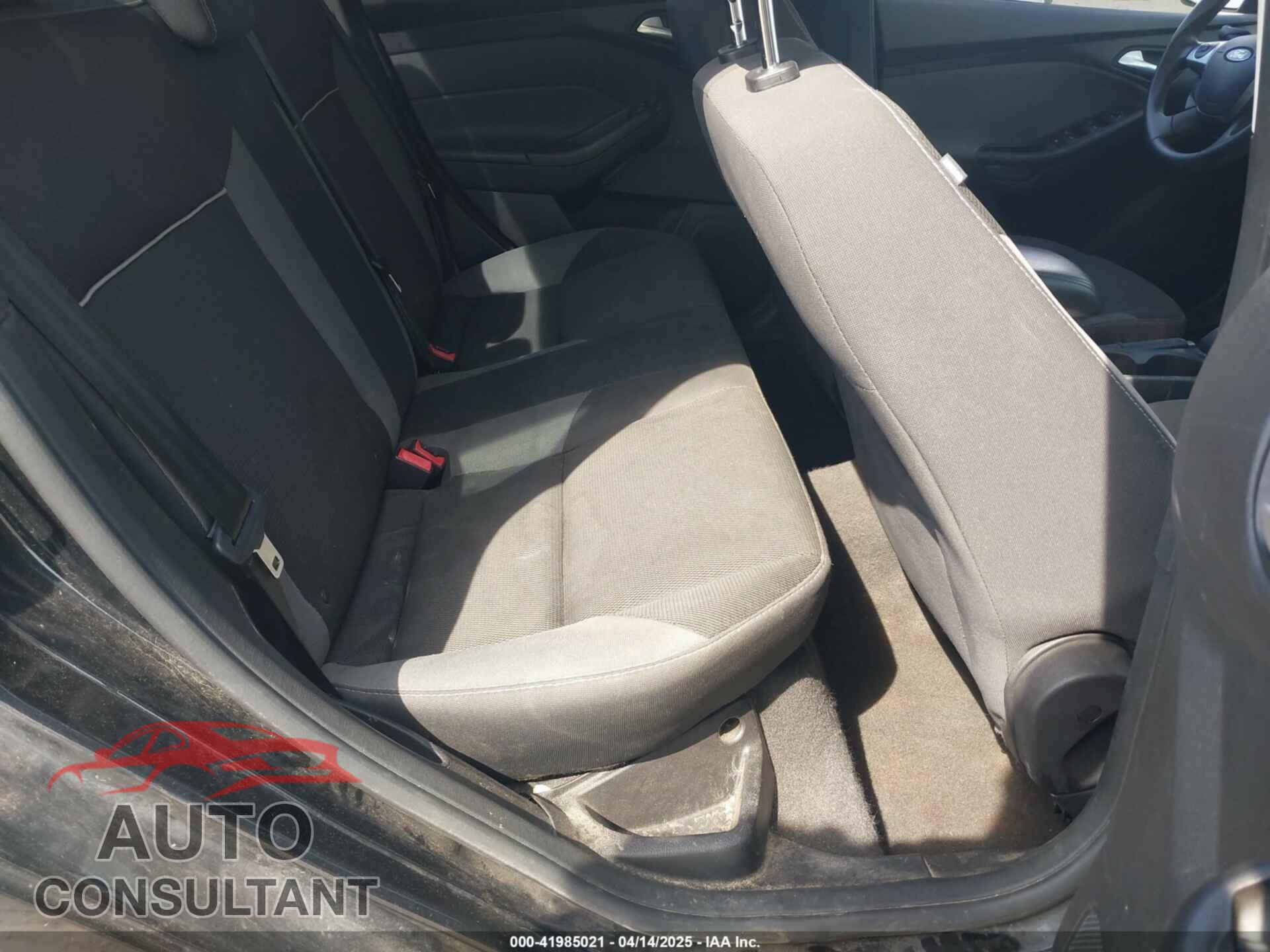 FORD FOCUS 2014 - 1FADP3F24EL397988