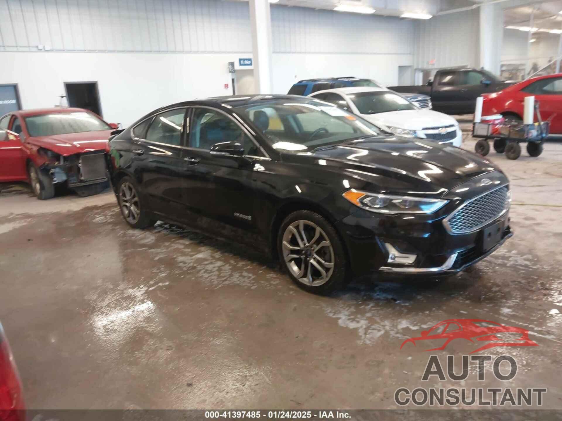 FORD FUSION HYBRID 2019 - 3FA6P0RU1KR138120