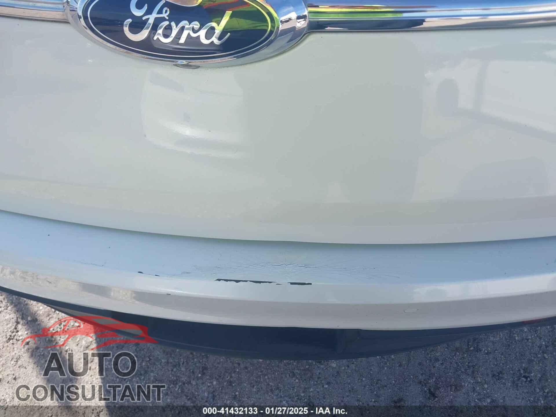 FORD TAURUS 2016 - 1FAHP2F85GG104112