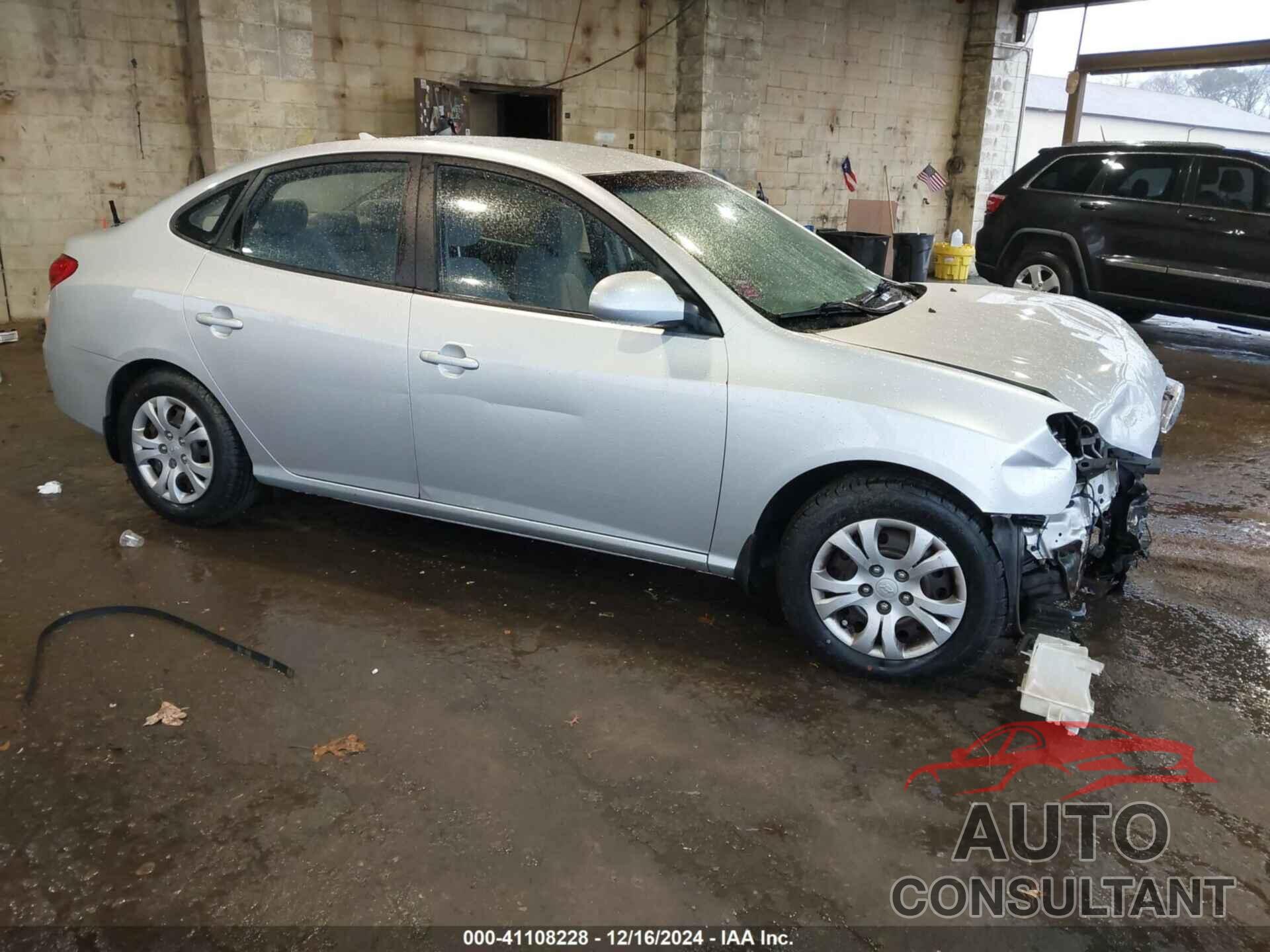 HYUNDAI ELANTRA 2009 - KMHDU46D79U760807