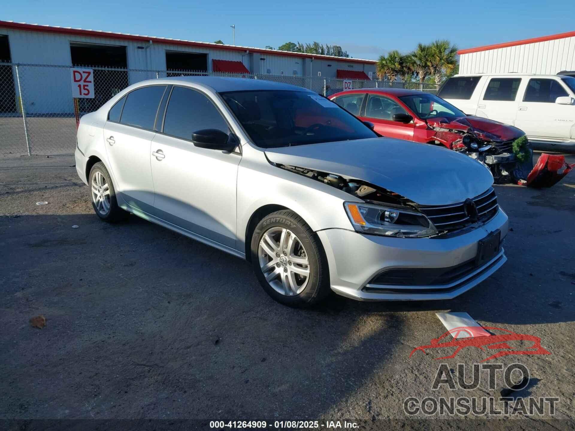 VOLKSWAGEN JETTA 2015 - 3VWD17AJ1FM352330