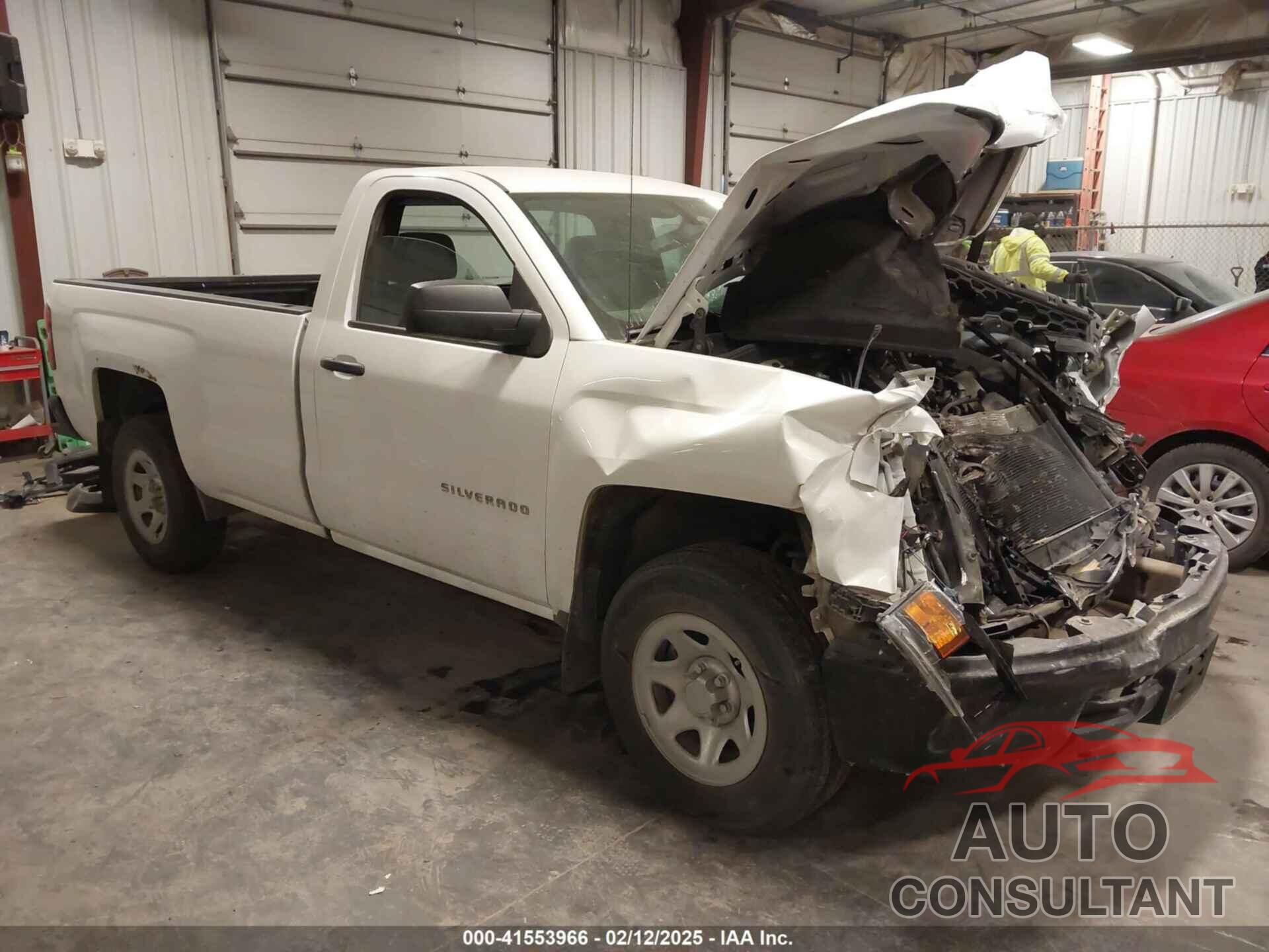CHEVROLET SILVERADO 1500 2015 - 1GCNCPEH6FZ211907