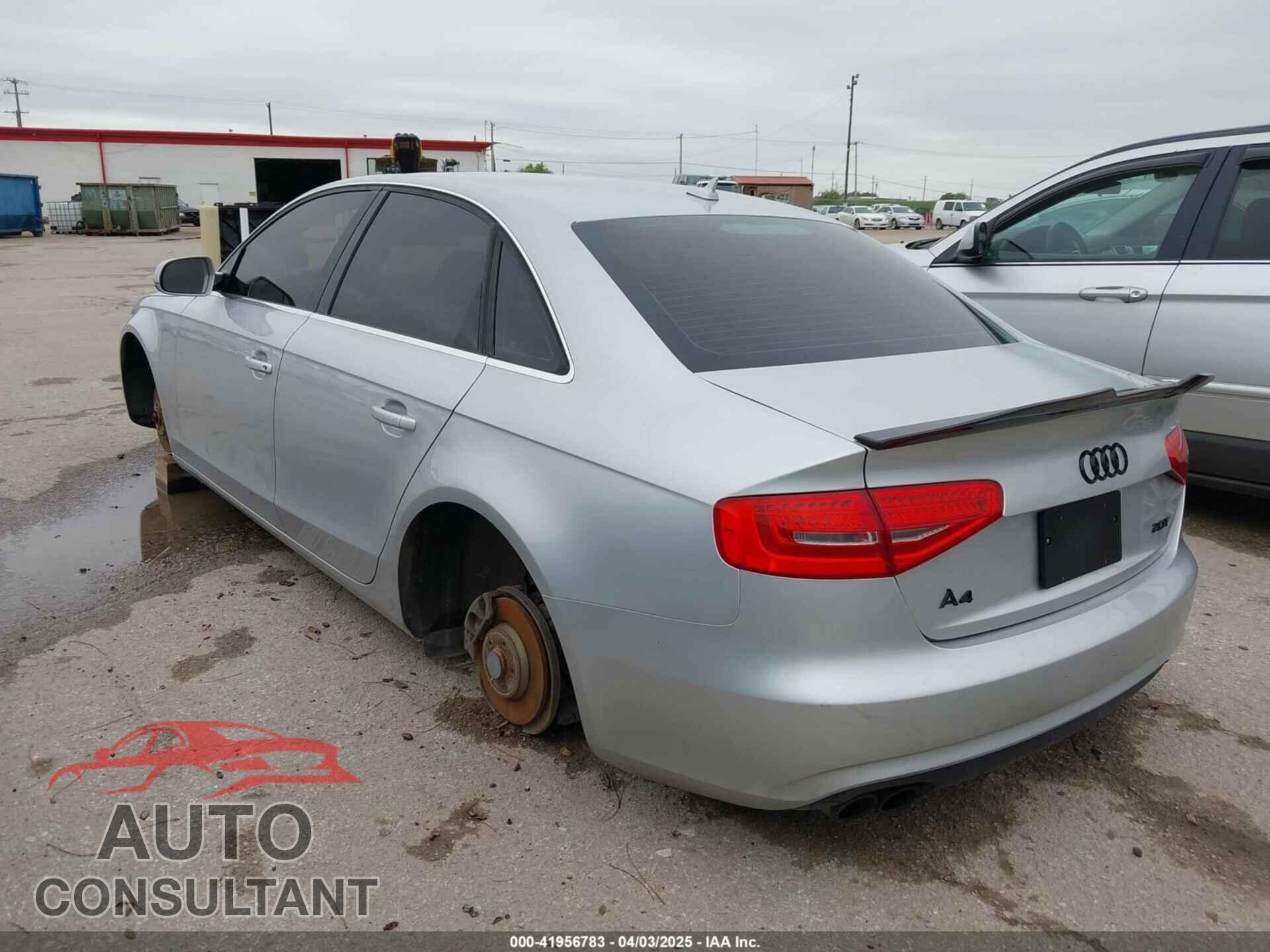 AUDI A4 2013 - WAUAFAFL0DA158572