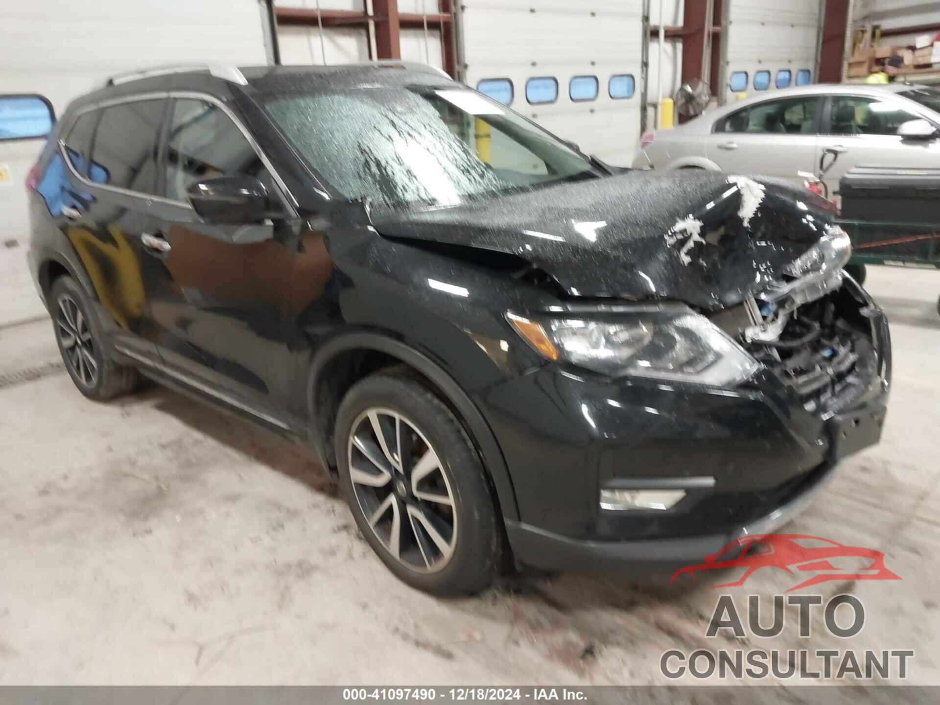 NISSAN ROGUE 2019 - 5N1AT2MV6KC784436